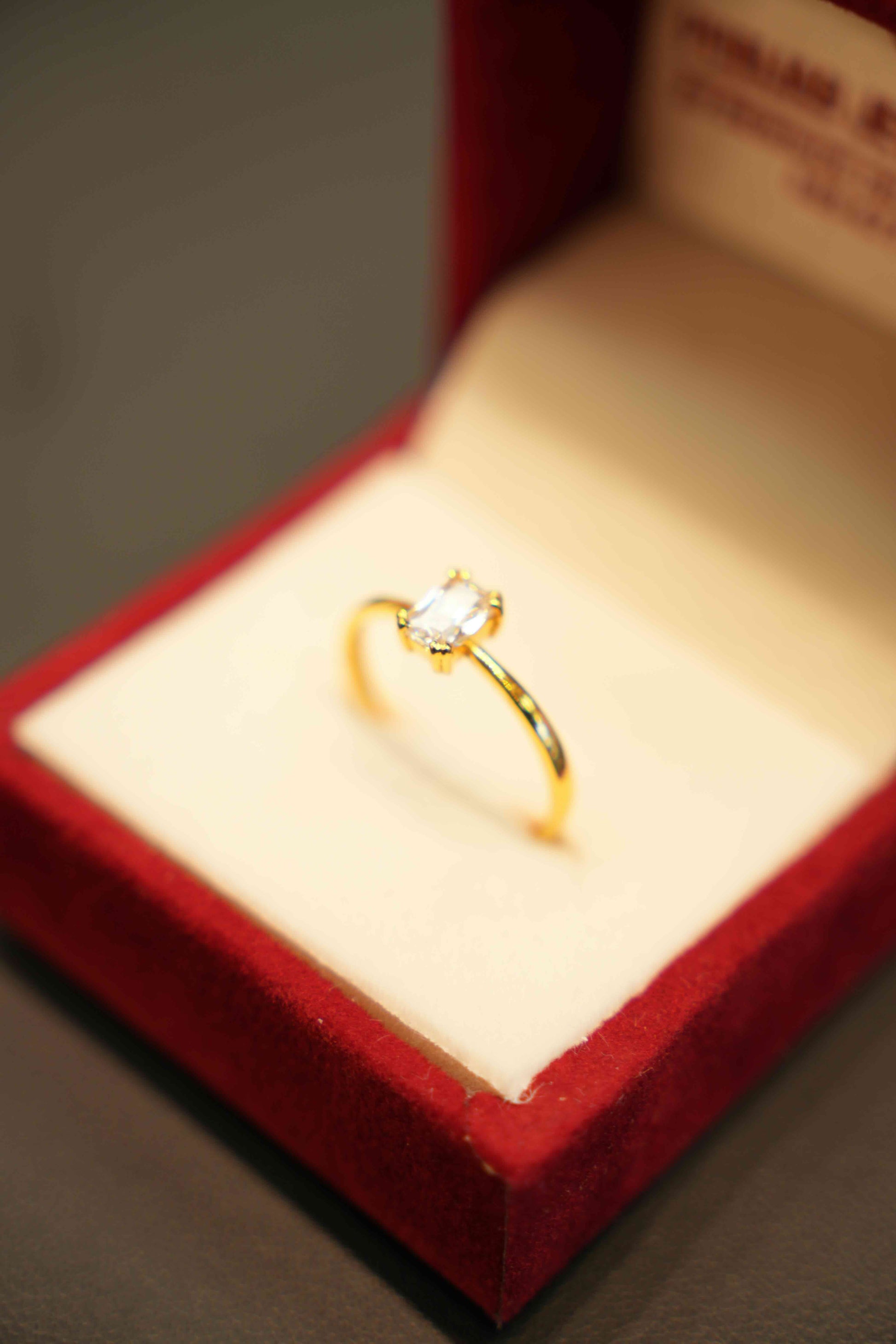 22K Gold Designer Ladies Ring