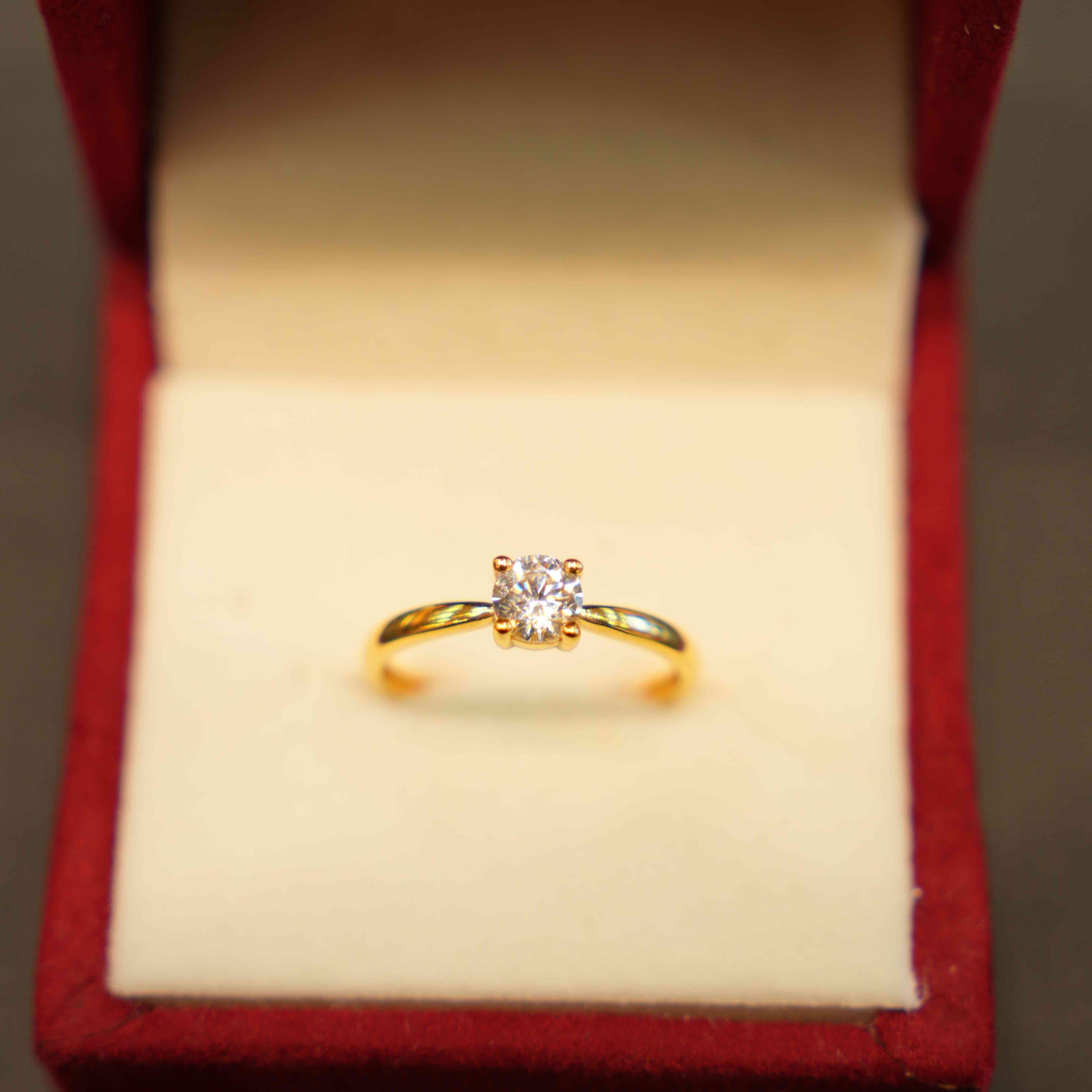 22K Gold Designer Ladies Ring