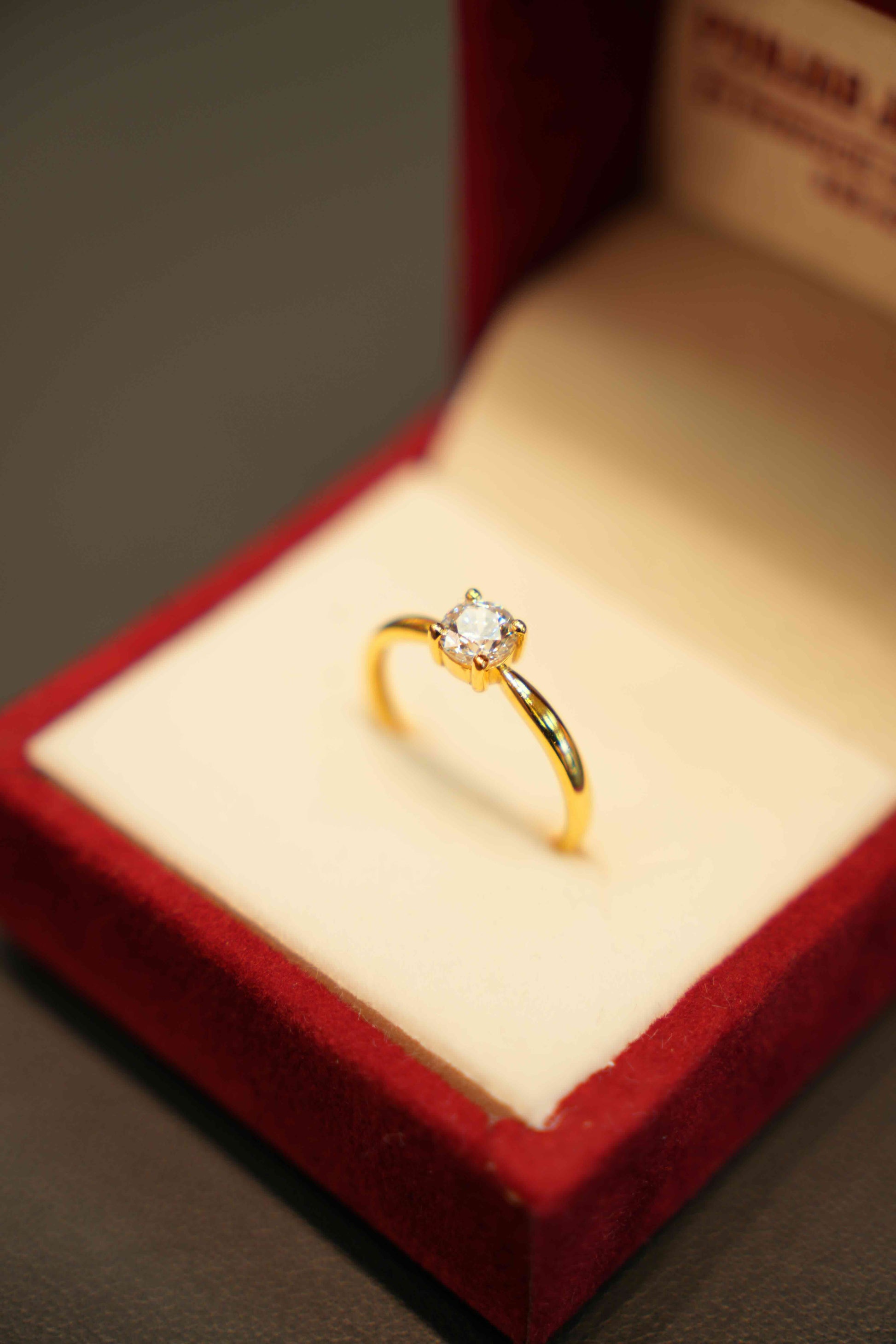 22K Gold Designer Ladies Ring