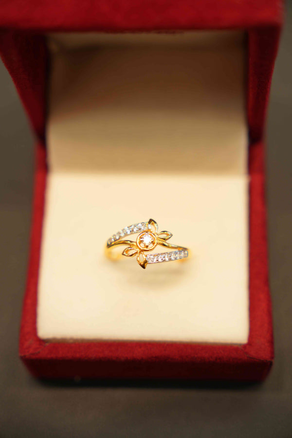 22K Gold Designer Ladies Ring
