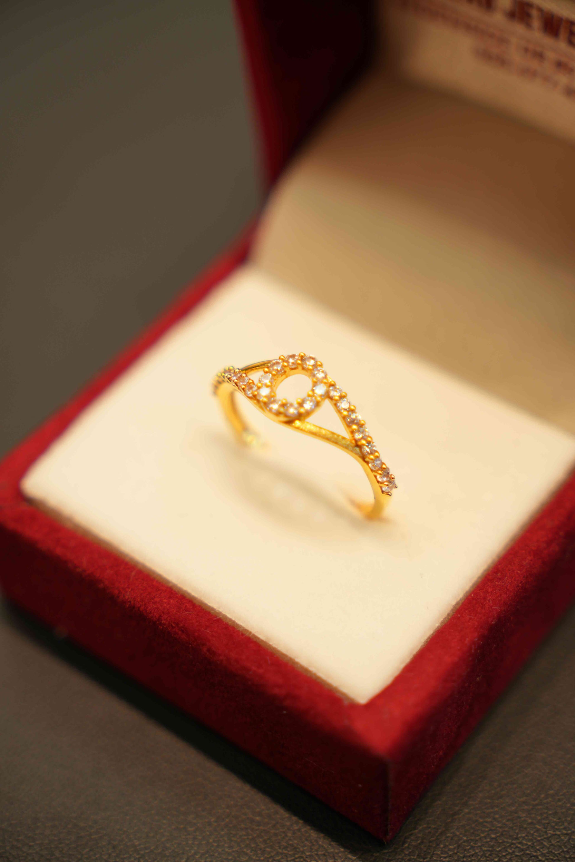 22K Gold Designer Ladies Ring