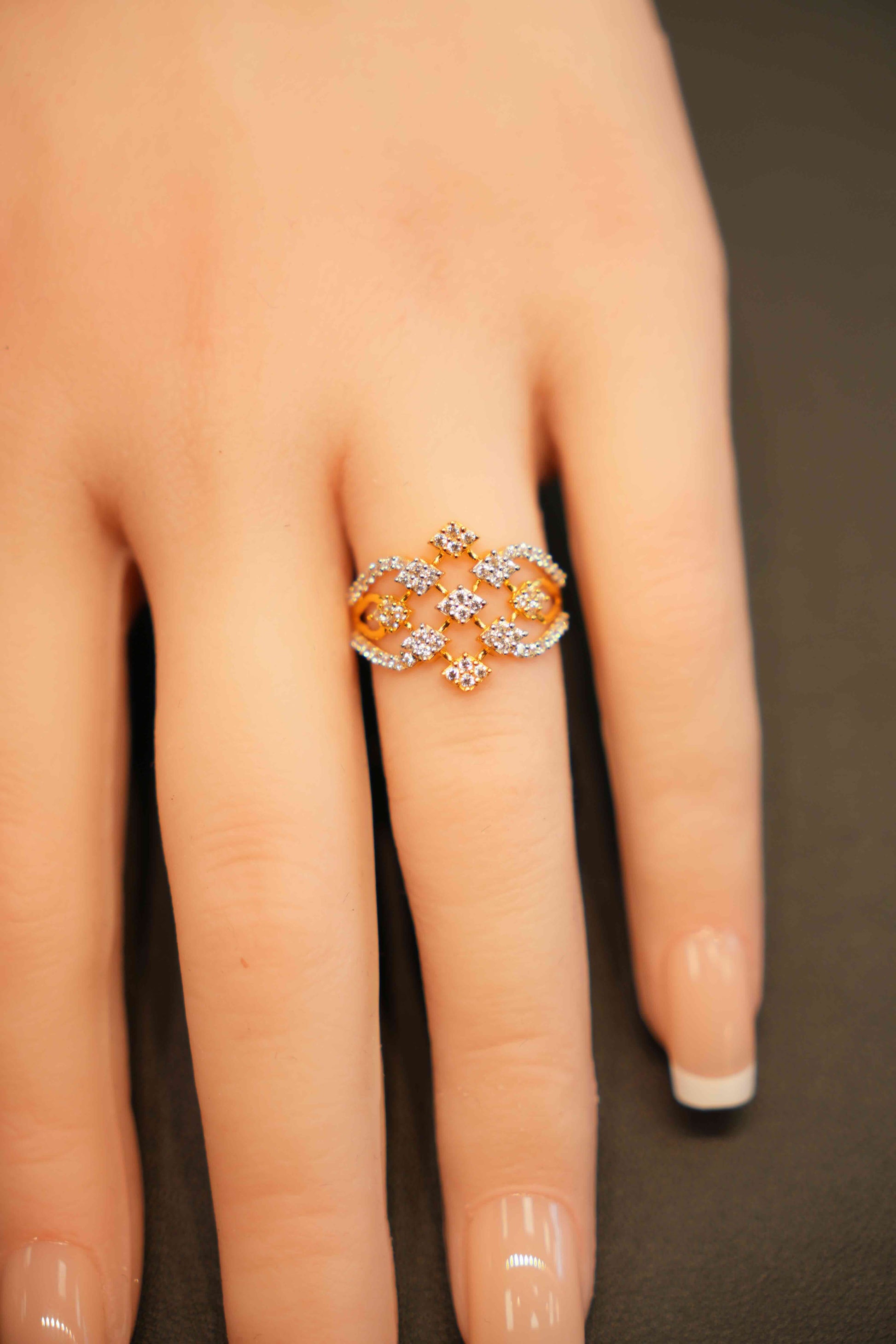 22K Gold Designer Ladies Ring