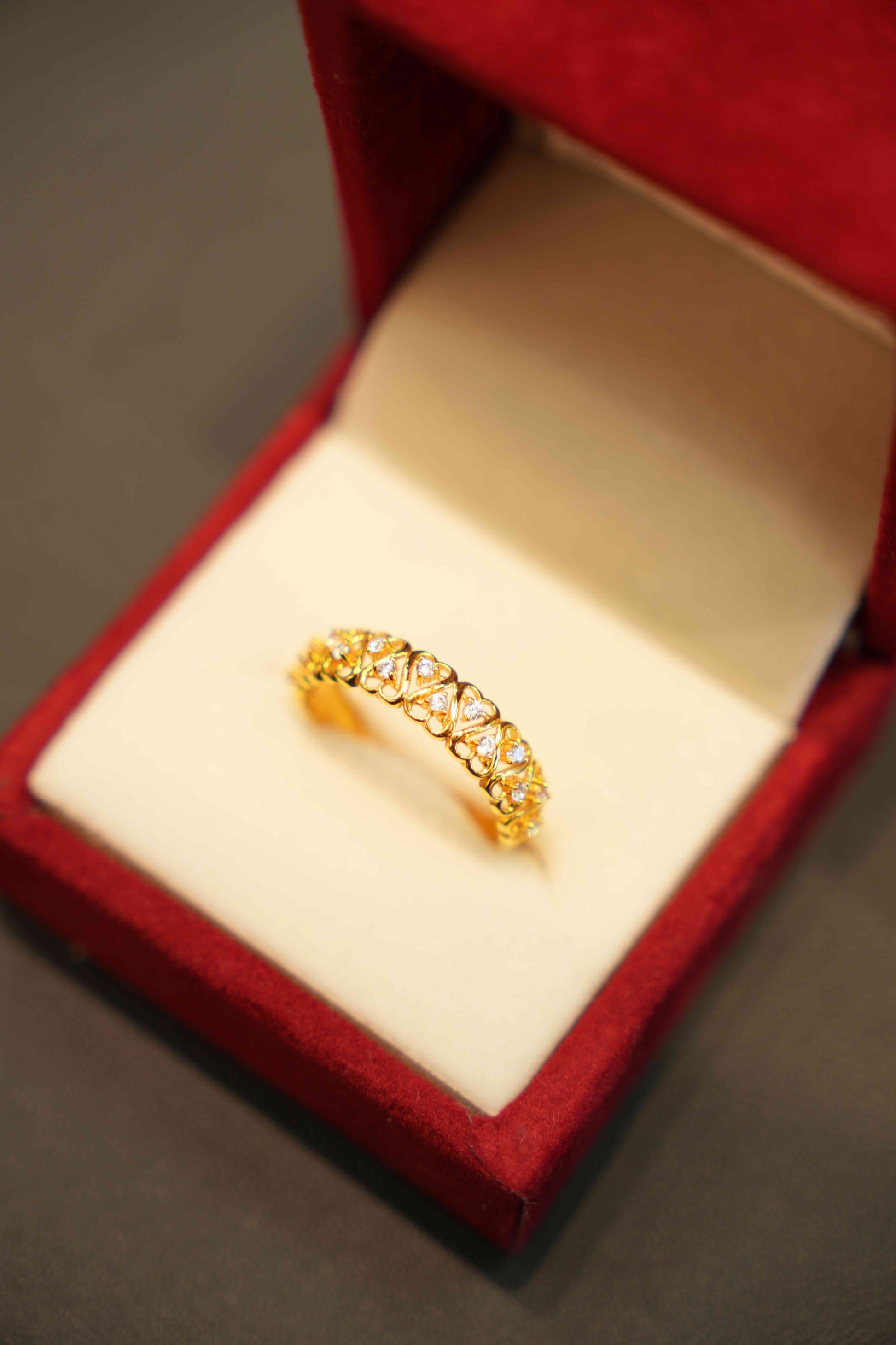 22K Gold Designer Ladies Ring