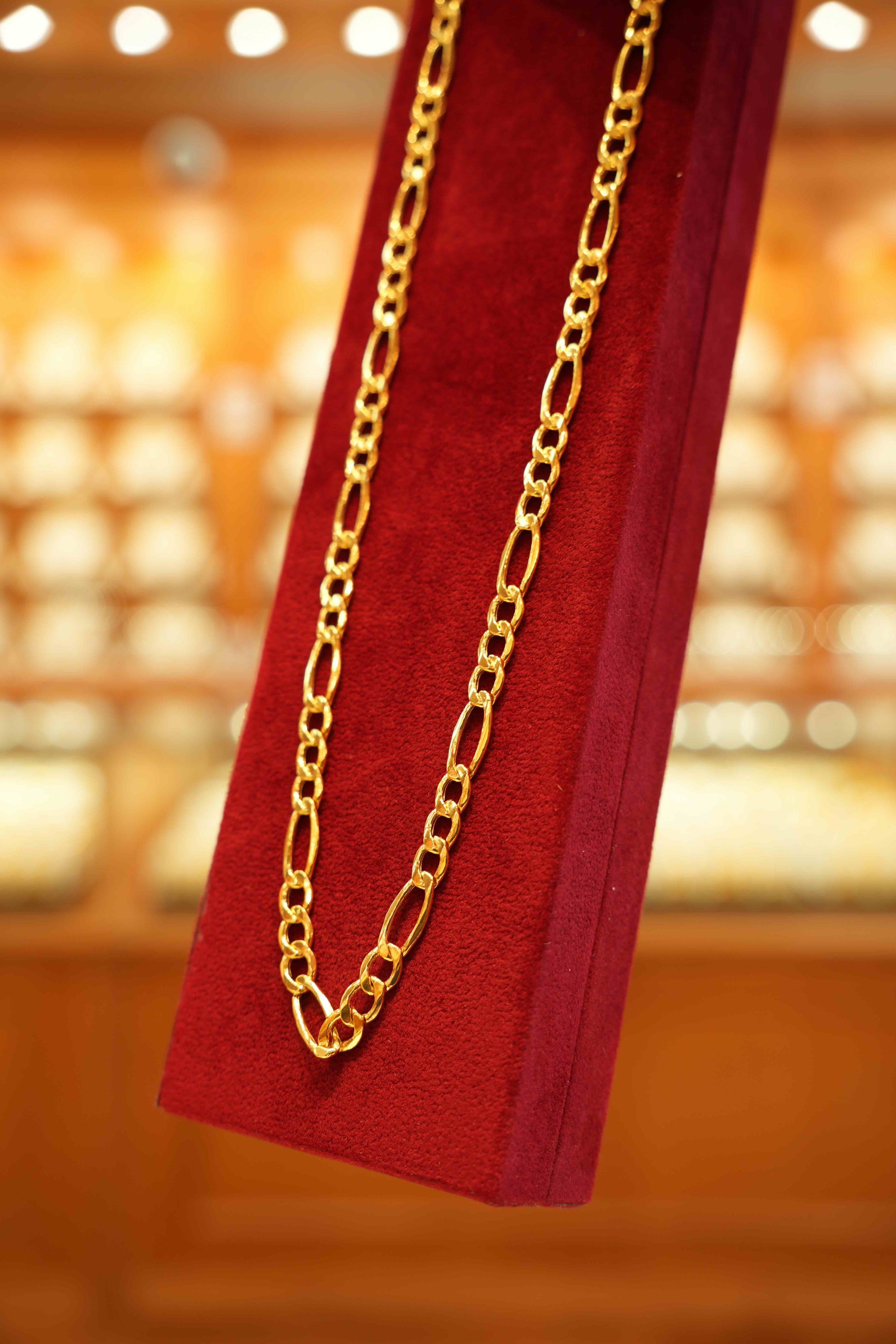 22K Gold Designer Men's Chain (22 Inches)