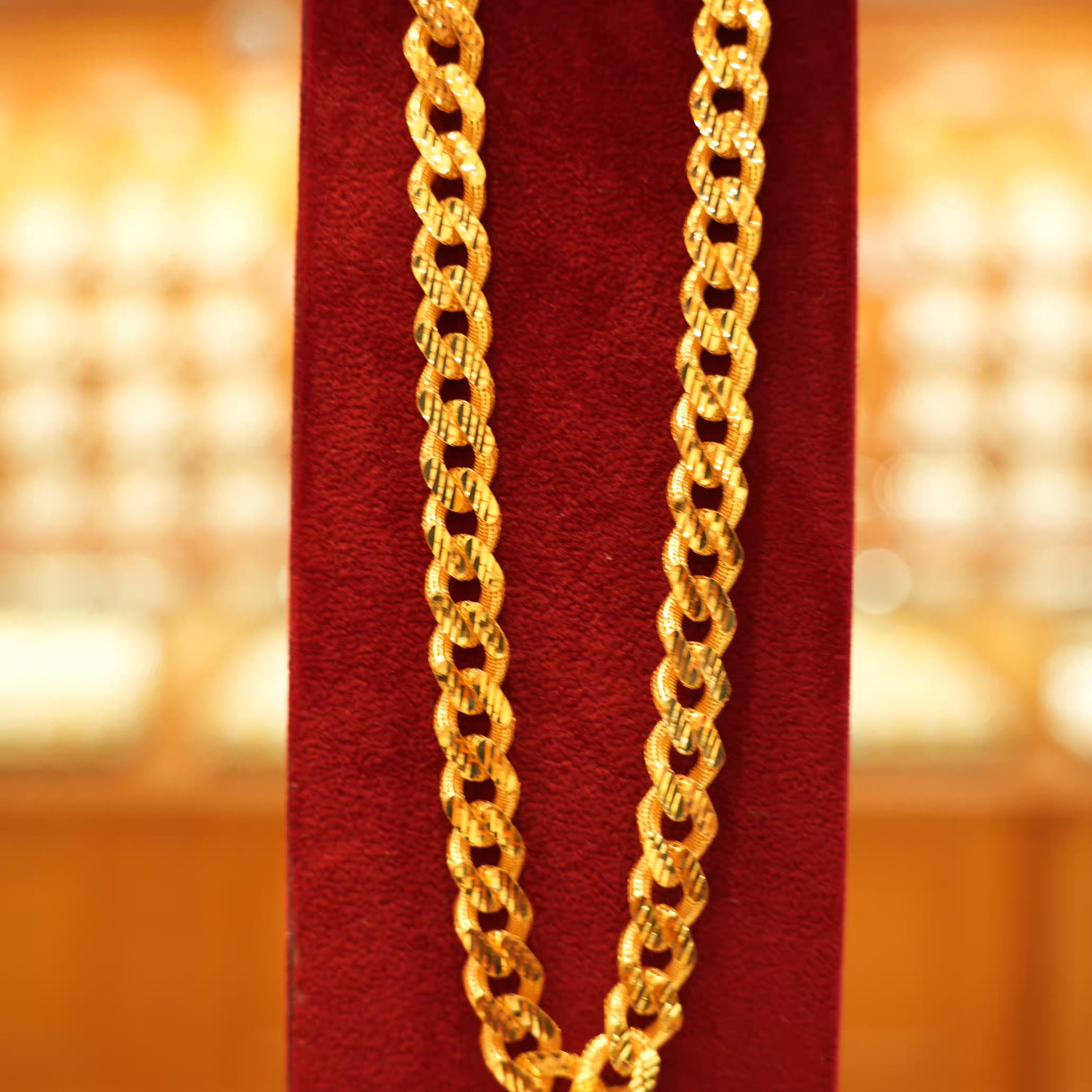 22K Gold Designer Men's Chain (20 Inches)