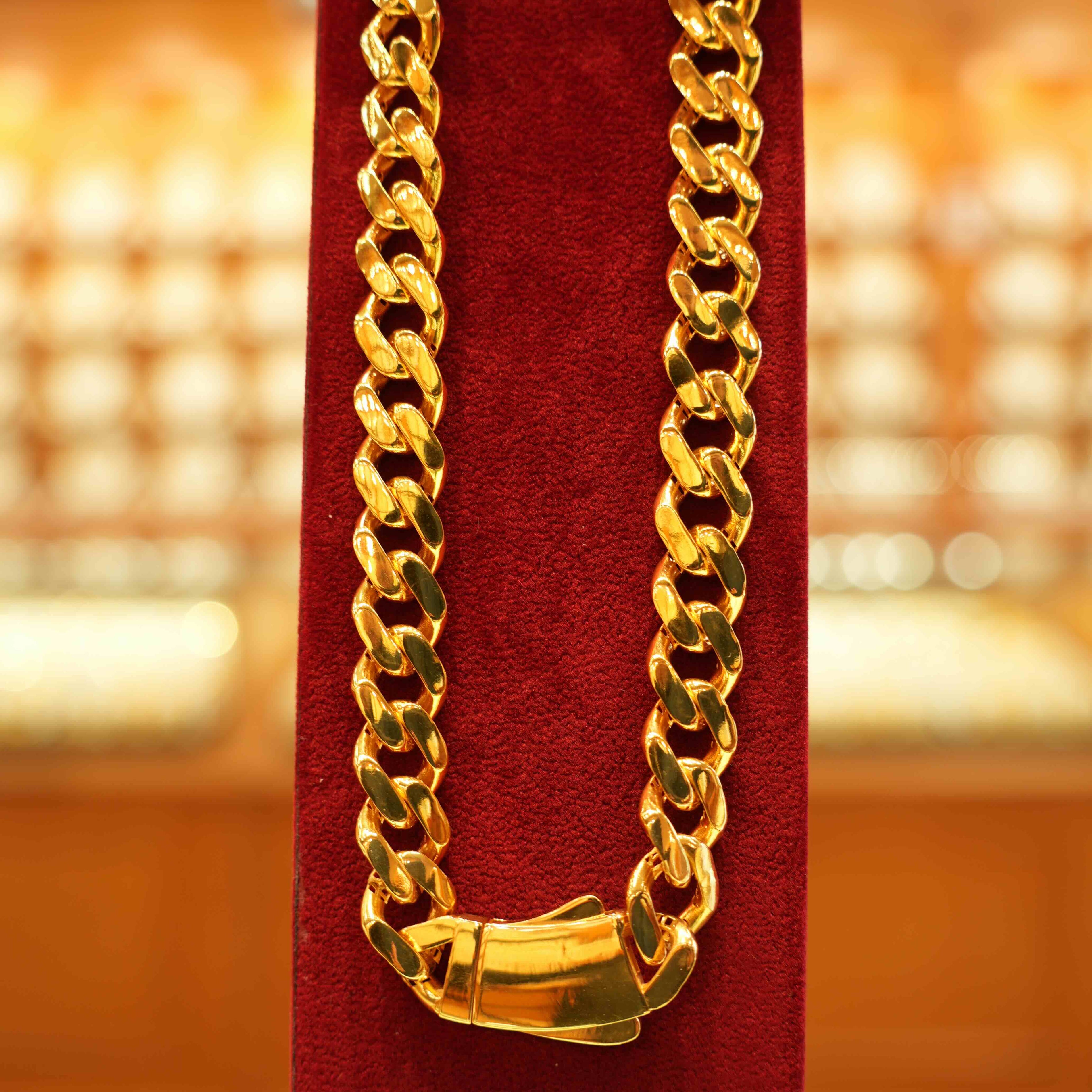22K Gold Designer Men's Chain (20 Inches)