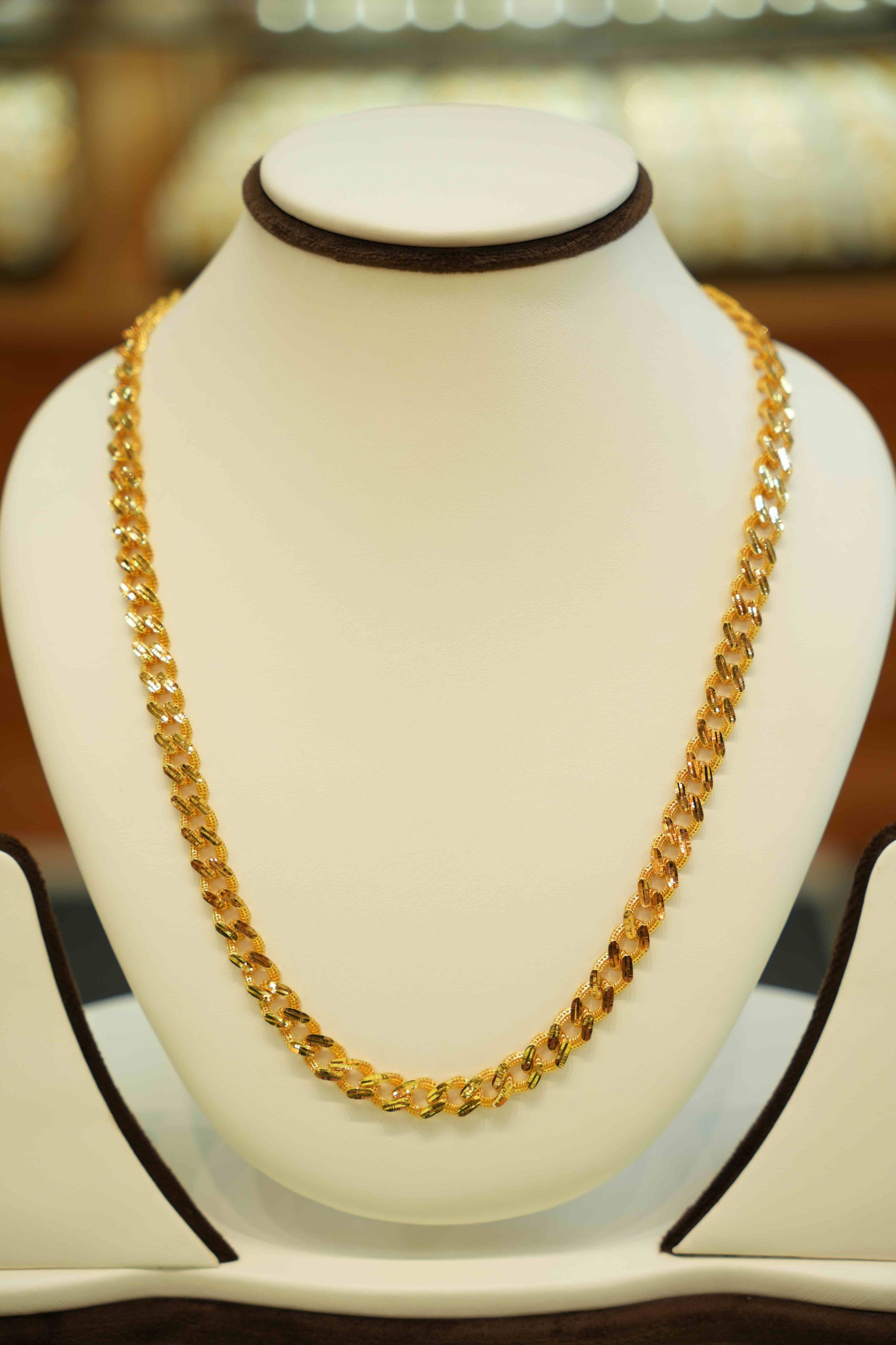 22K Gold Designer Men's Chain (20 Inches)