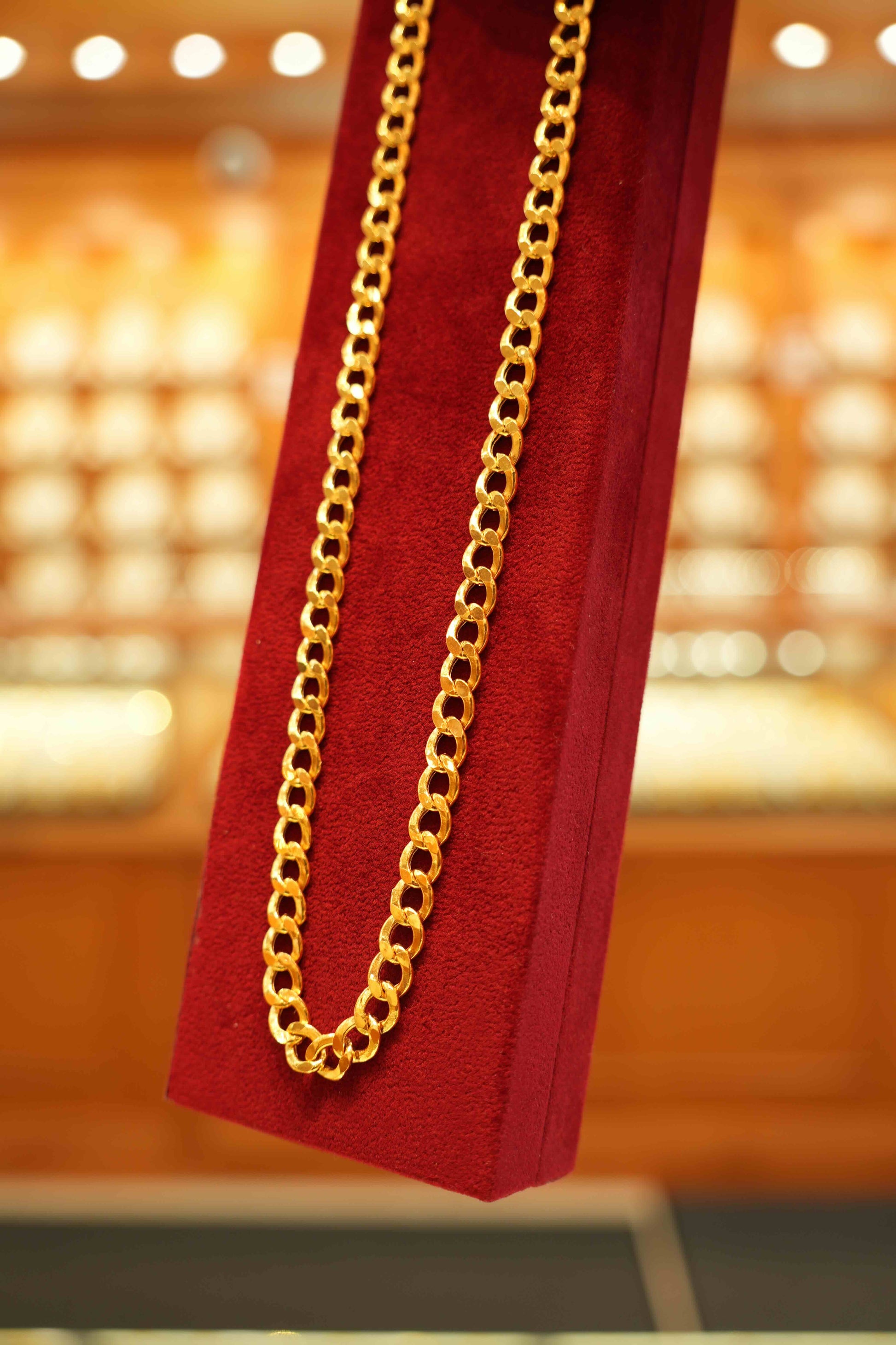 22K Gold Designer Men's Chain (20 Inches)