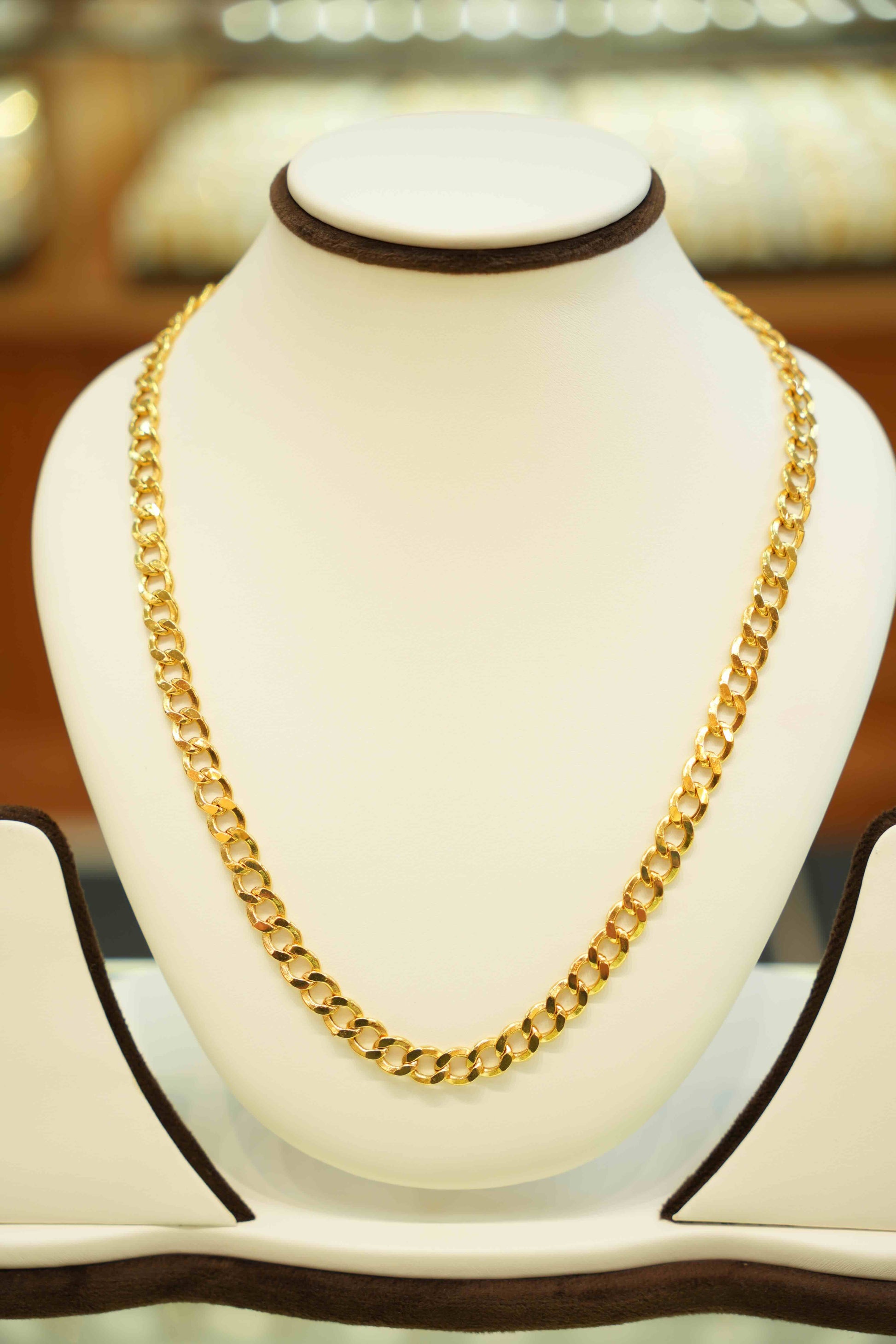 22K Gold Designer Men's Chain (20 Inches)