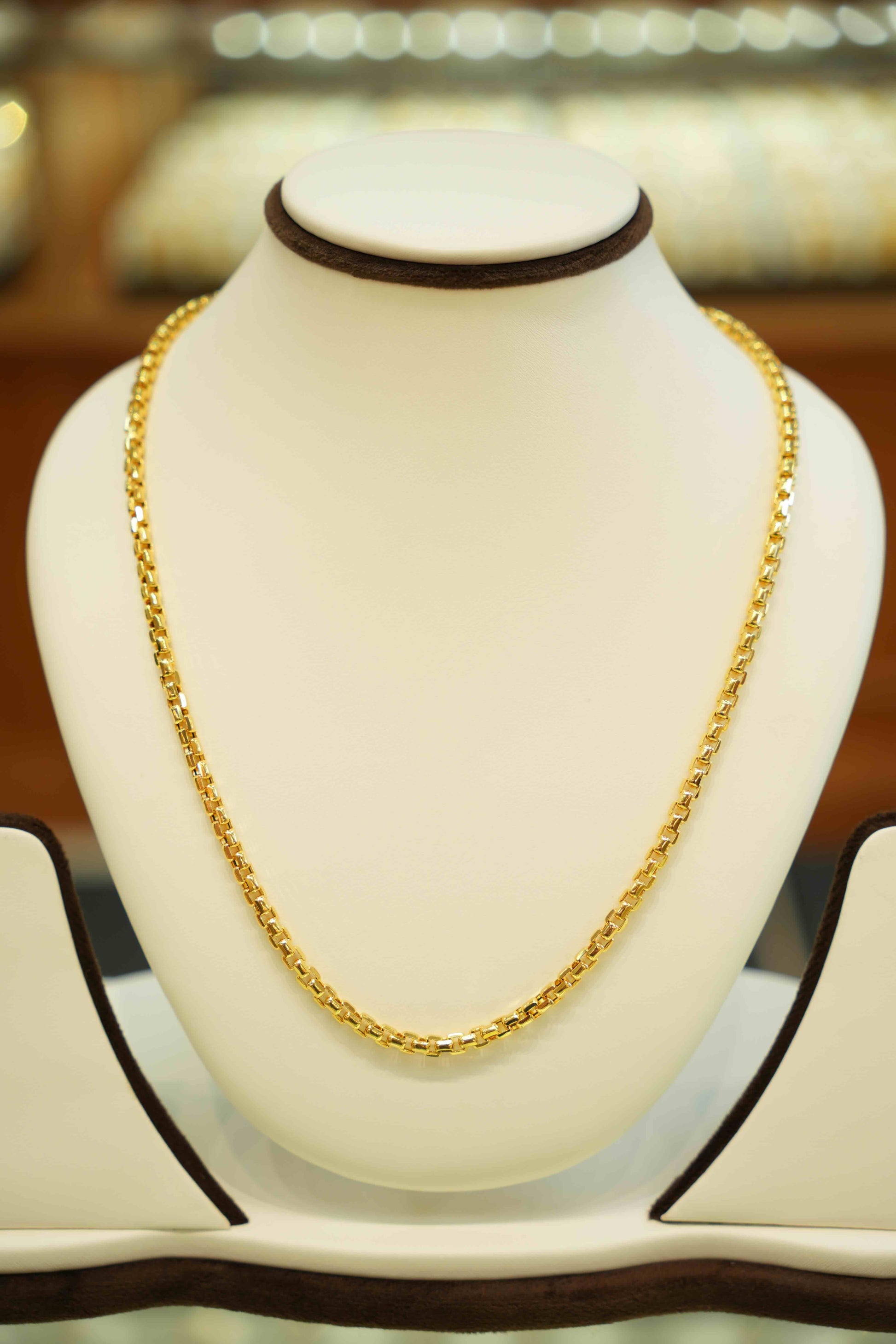 22K Gold Designer Men's Chain (20 Inches)