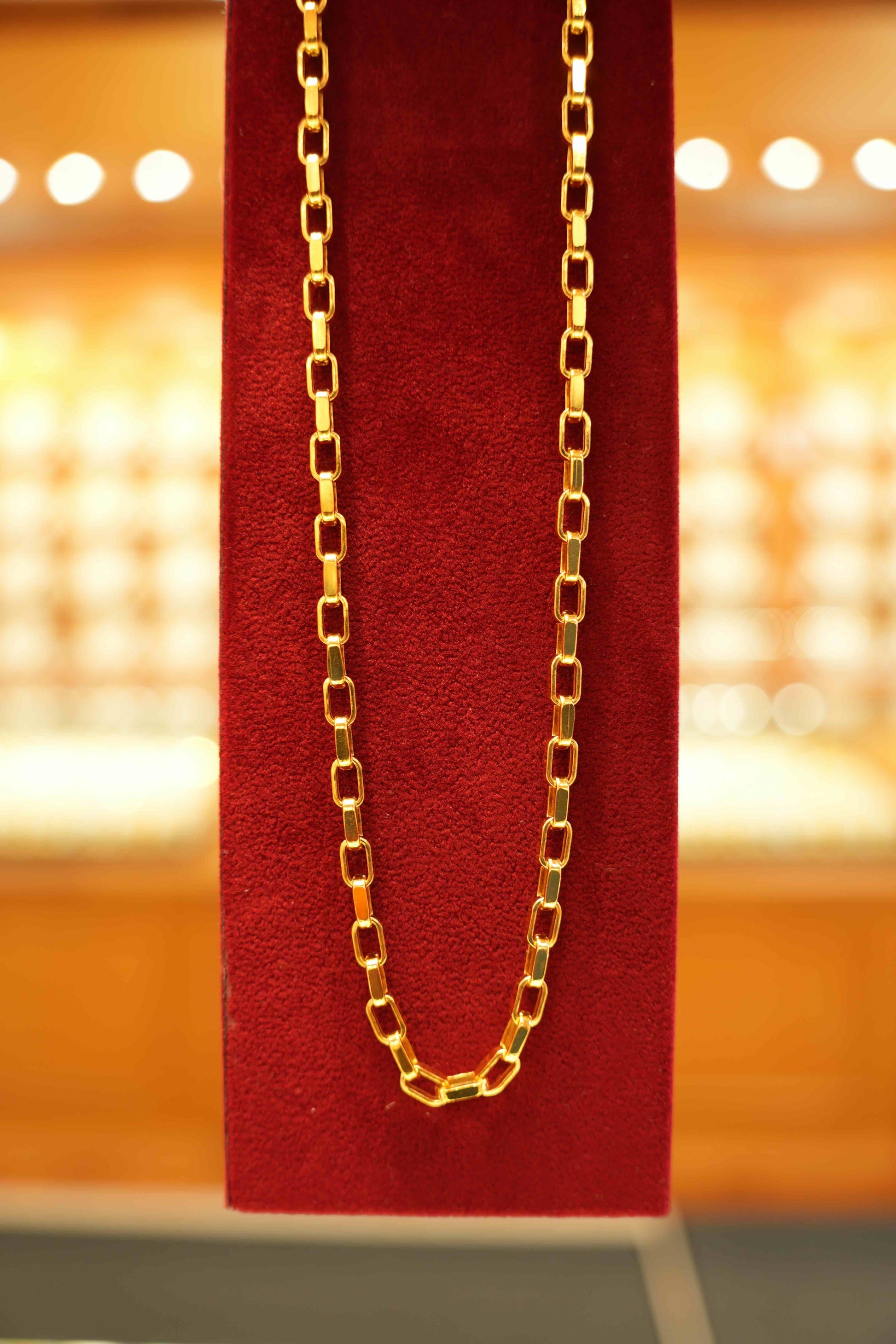 22K Gold Designer Men's Chain (20 Inches)