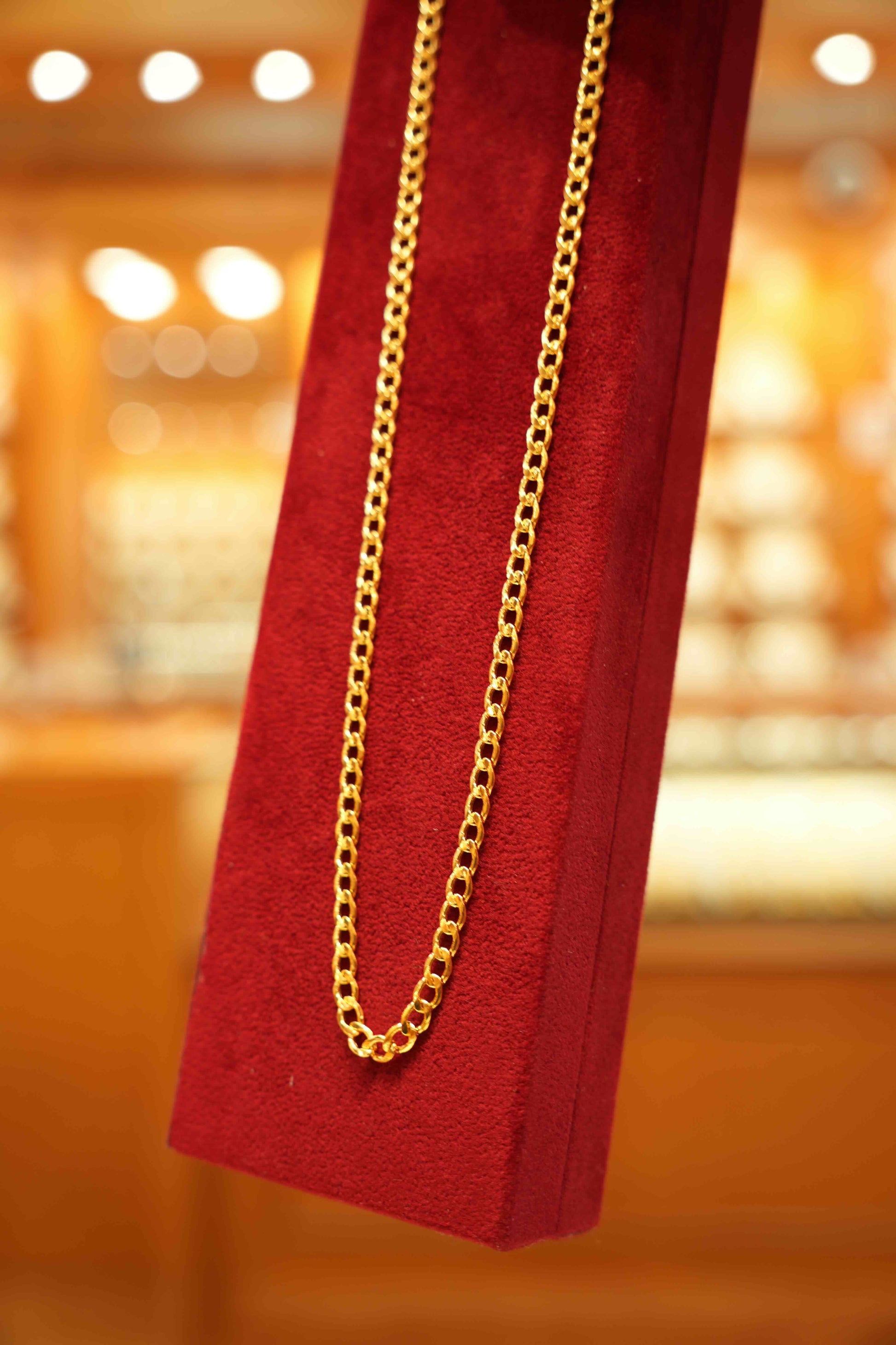 22K Gold Designer Men's Chain (20 Inches)