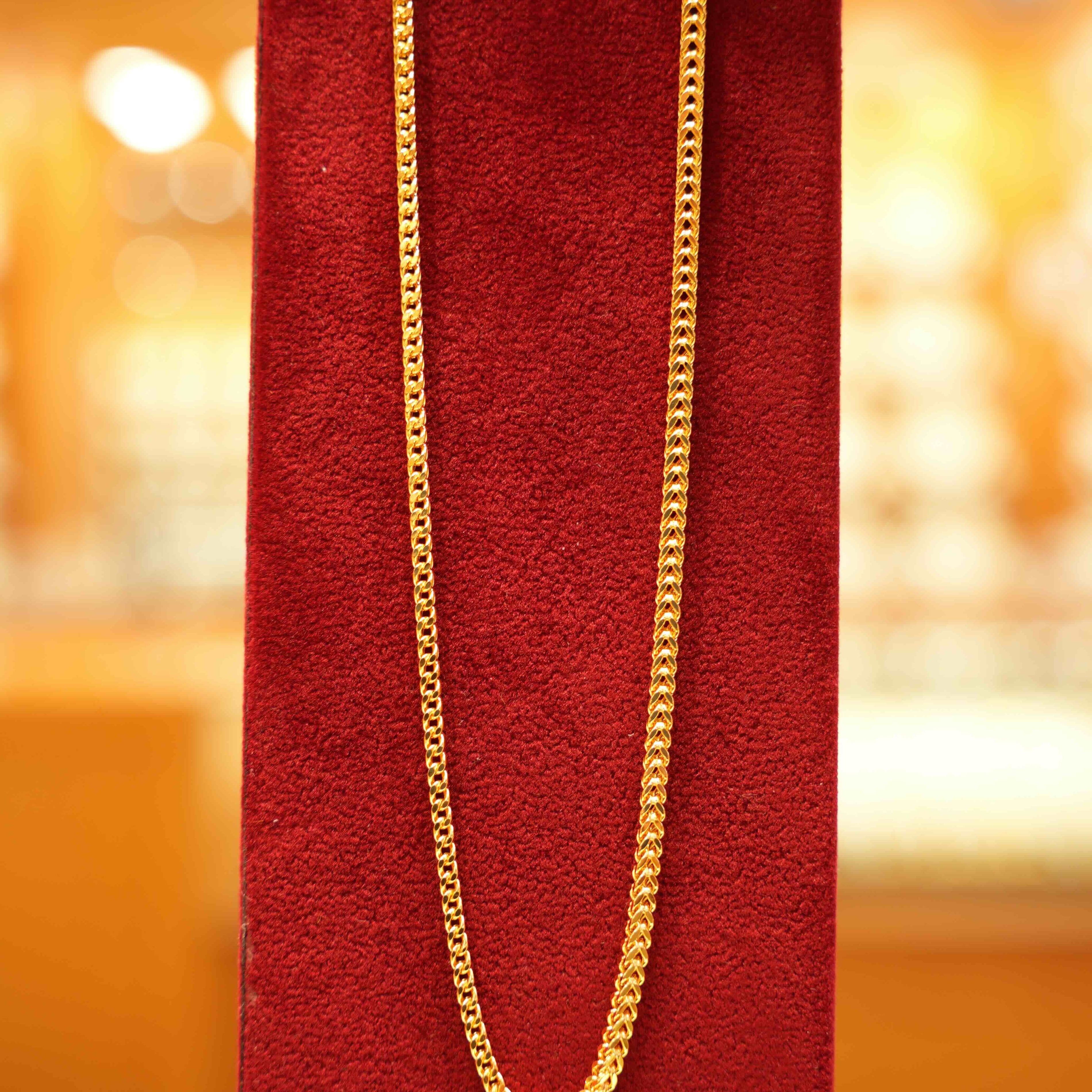 22K Gold Designer Men's Chain (20 Inches)