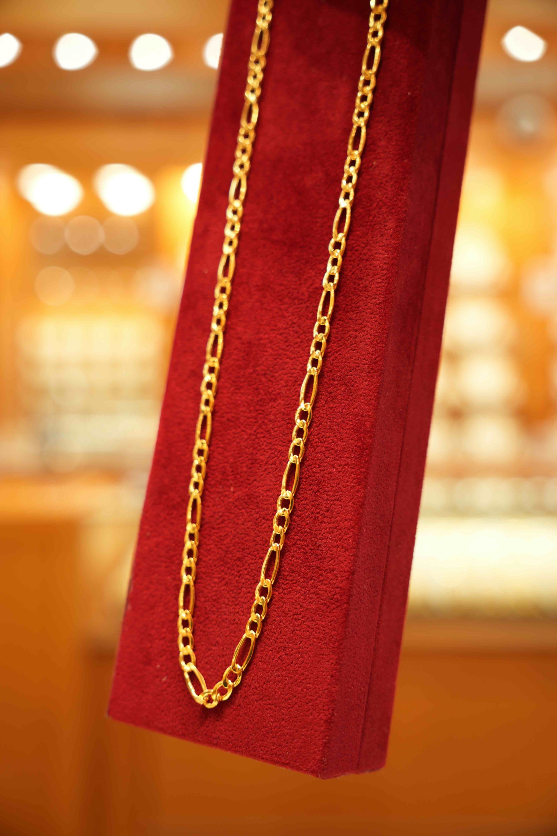 22K Gold Designer Men's Chain (20 Inches)