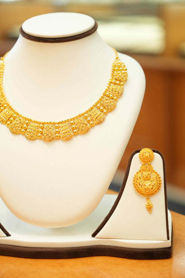 22K Gold Designer Necklace Set