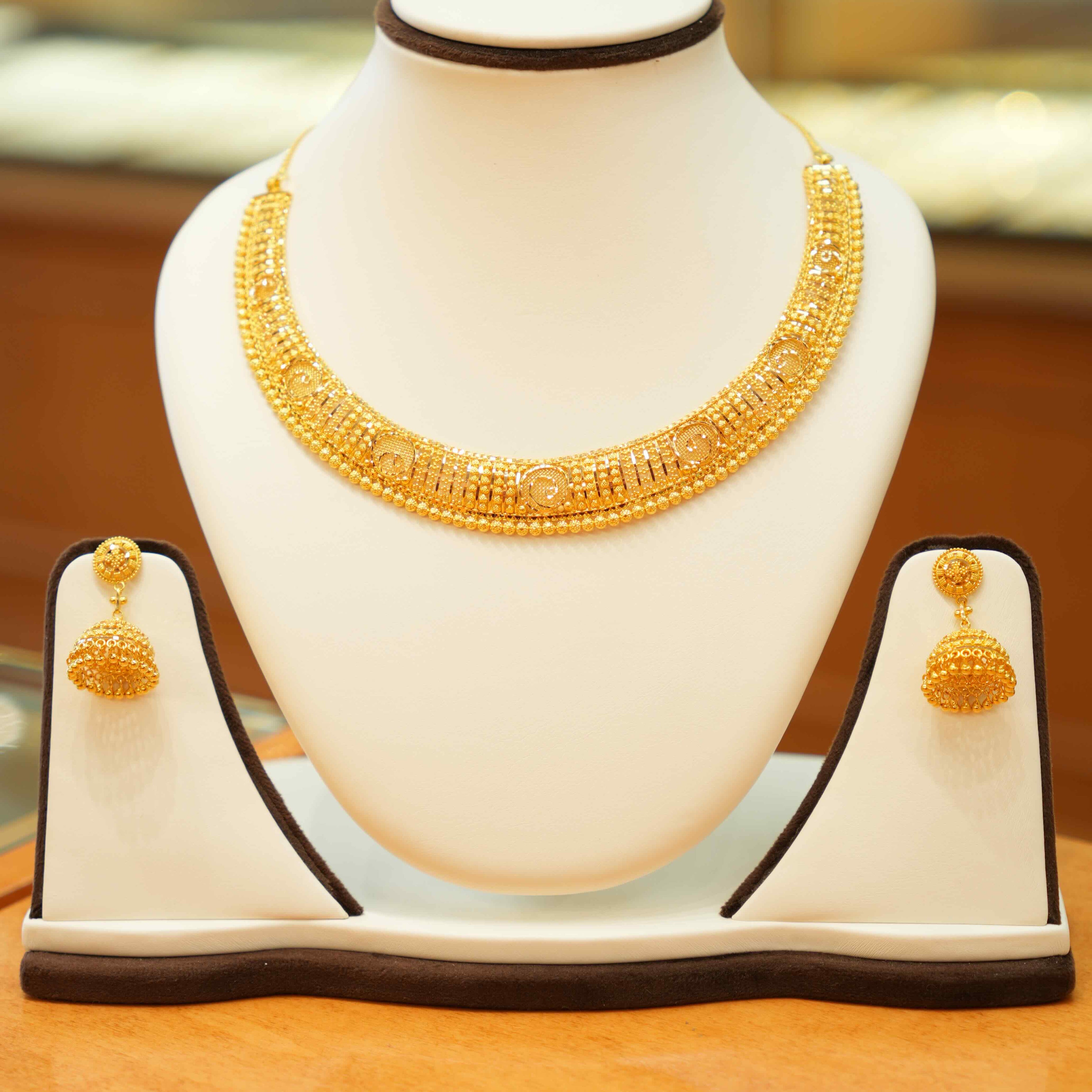 22K Gold Designer Necklace Set