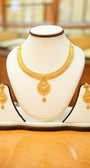 22K Gold Designer Necklace Set