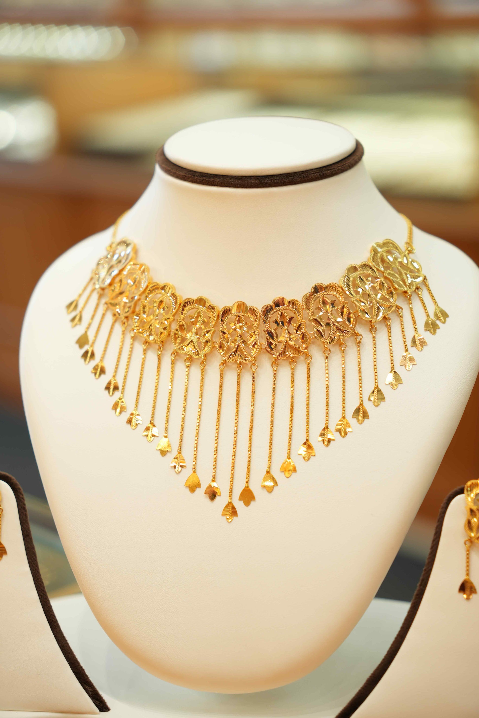 22K Gold Designer Rainfall Choker Set