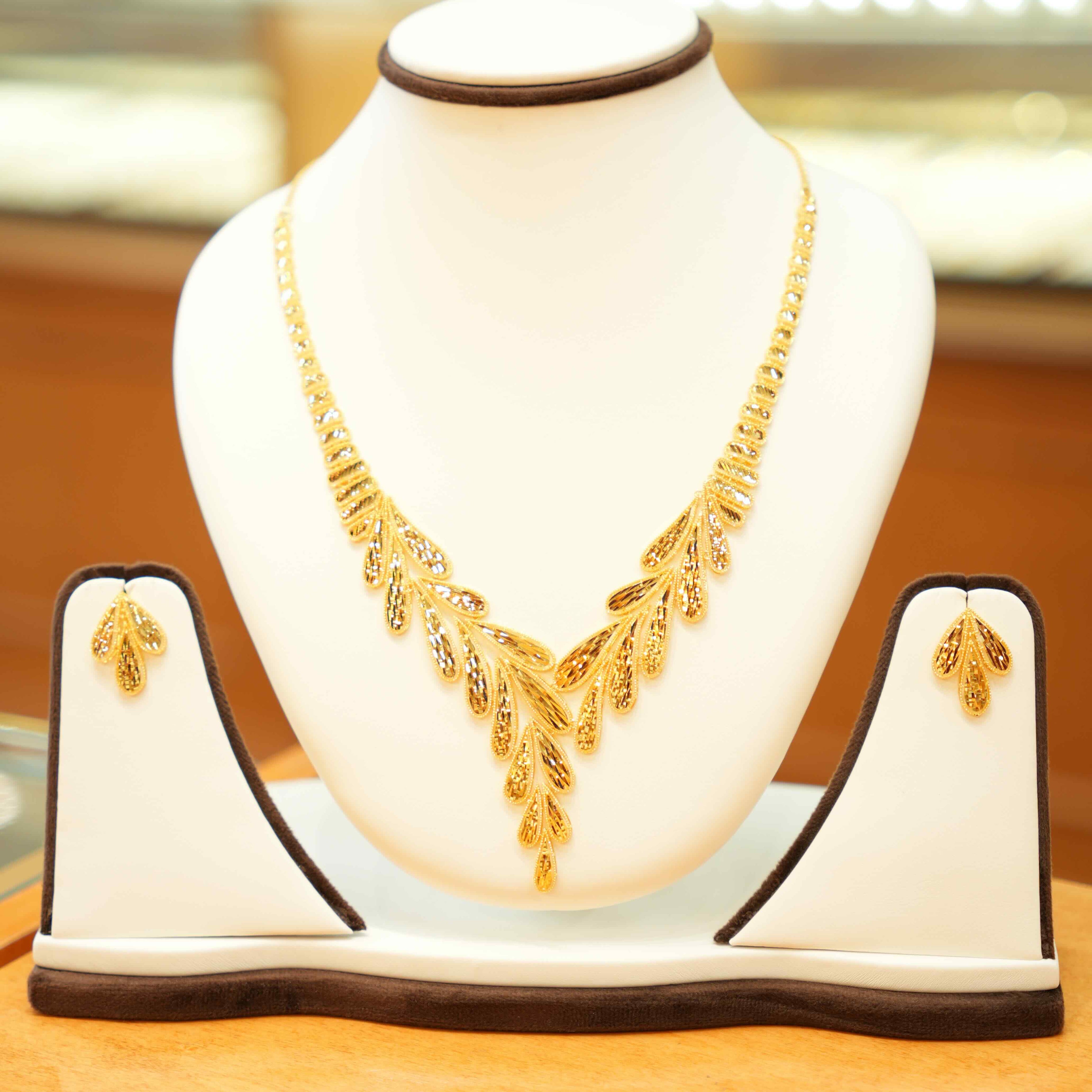 22K Gold Turkish Necklace Set