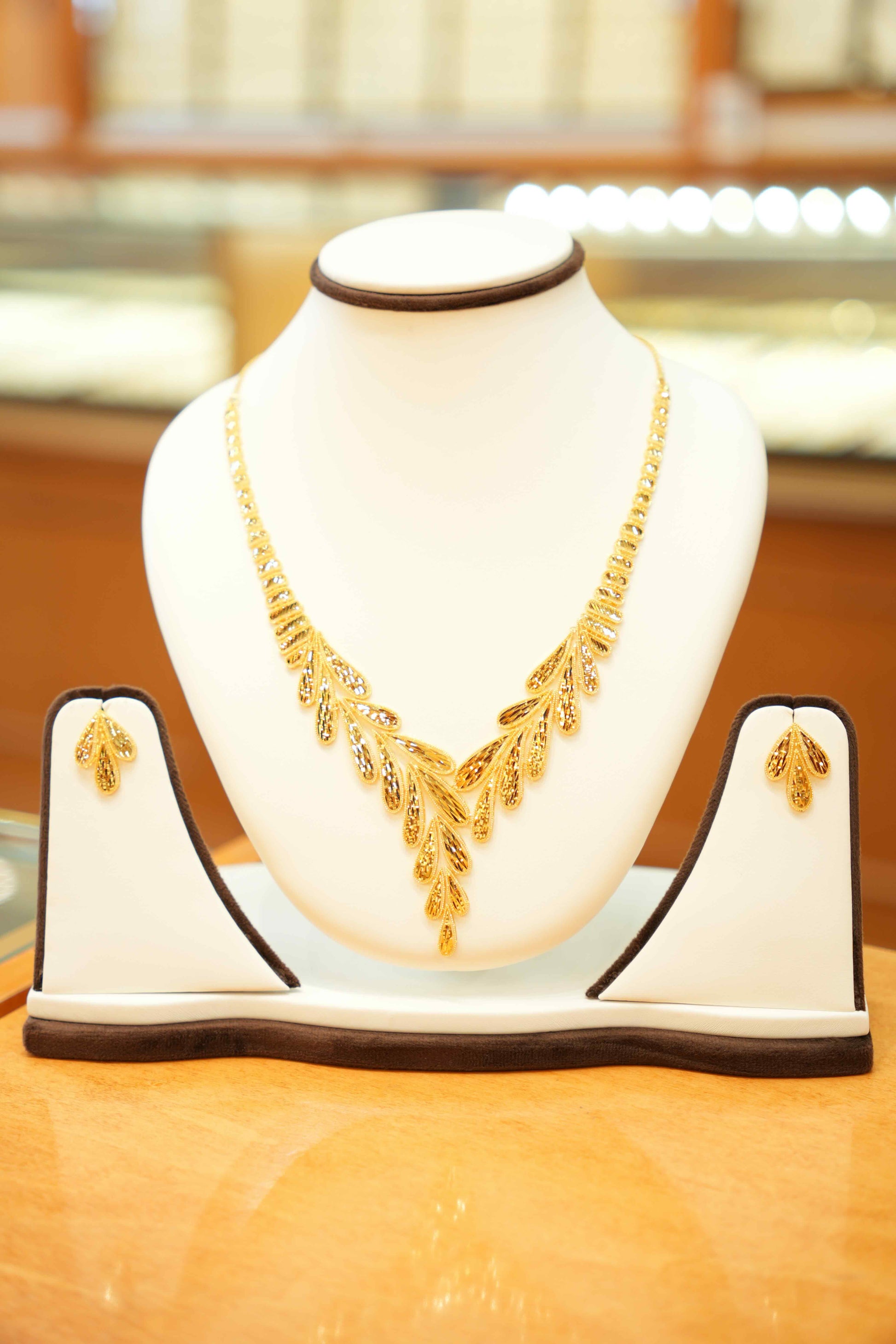 22K Gold Turkish Necklace Set