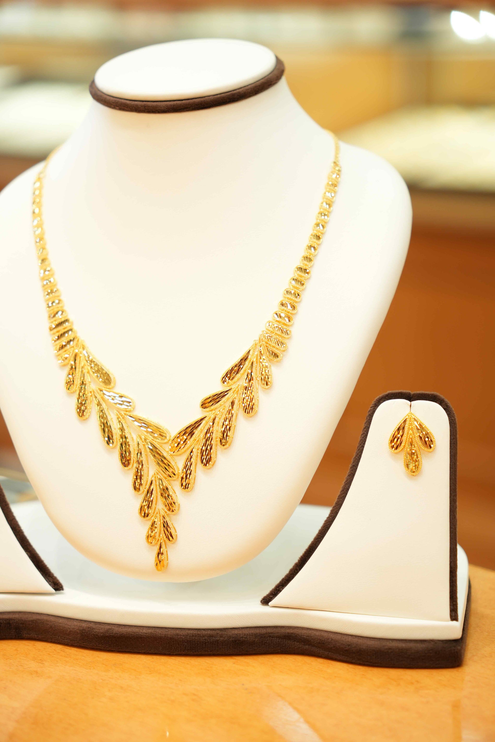 22K Gold Turkish Necklace Set