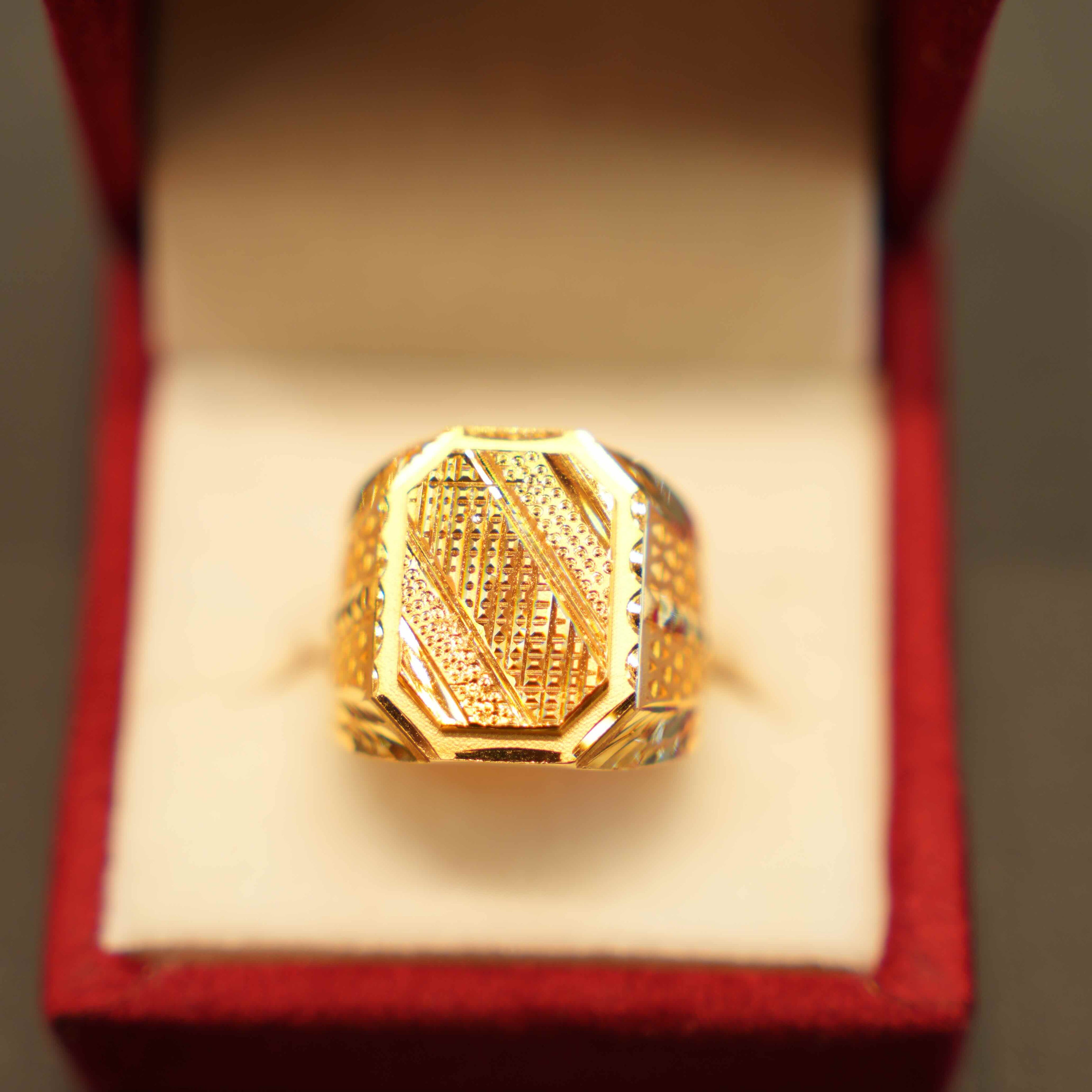 22K Gold Designer Men's Ring