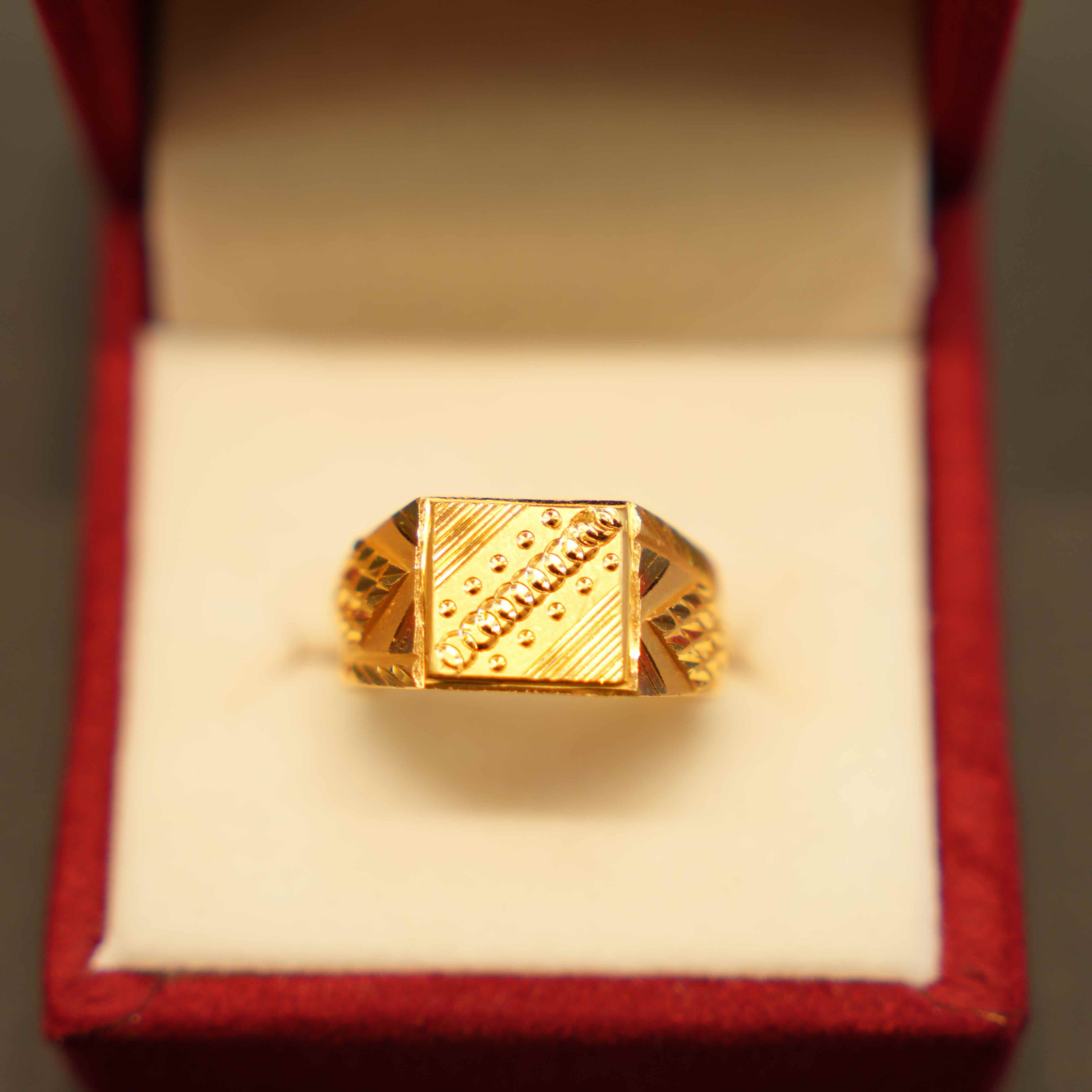 22K Gold Designer Men's Ring