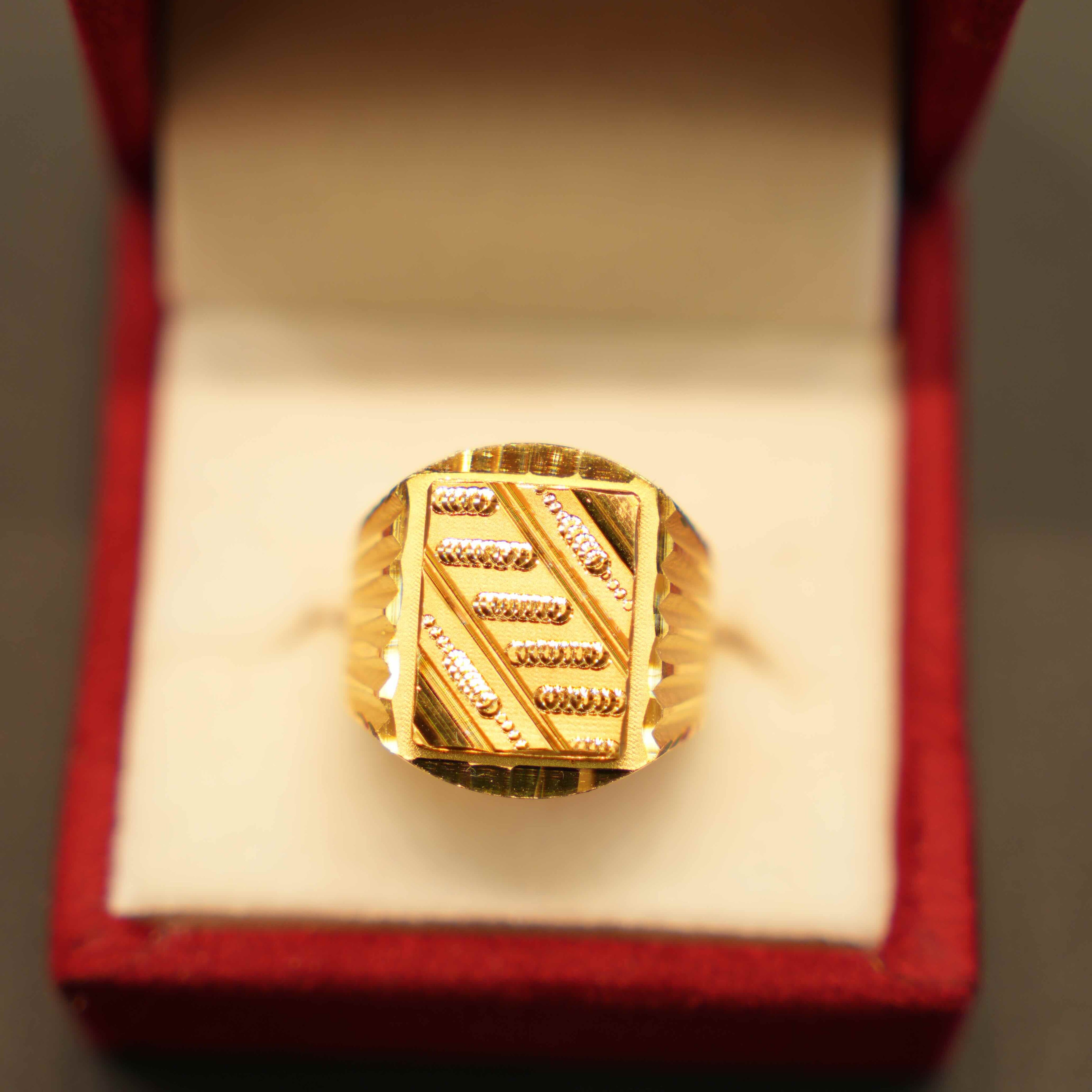 22K Gold Designer Men's Ring