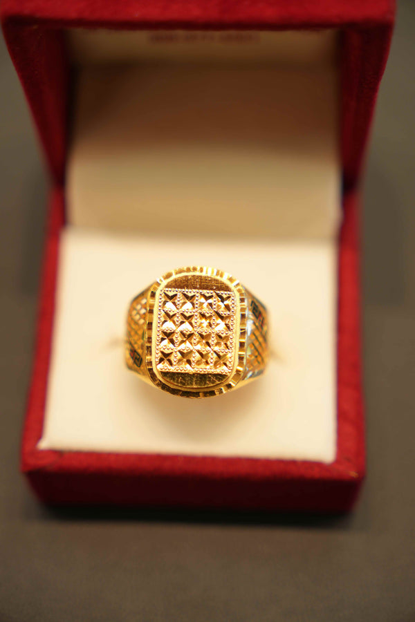 22K Gold Designer Men's Ring