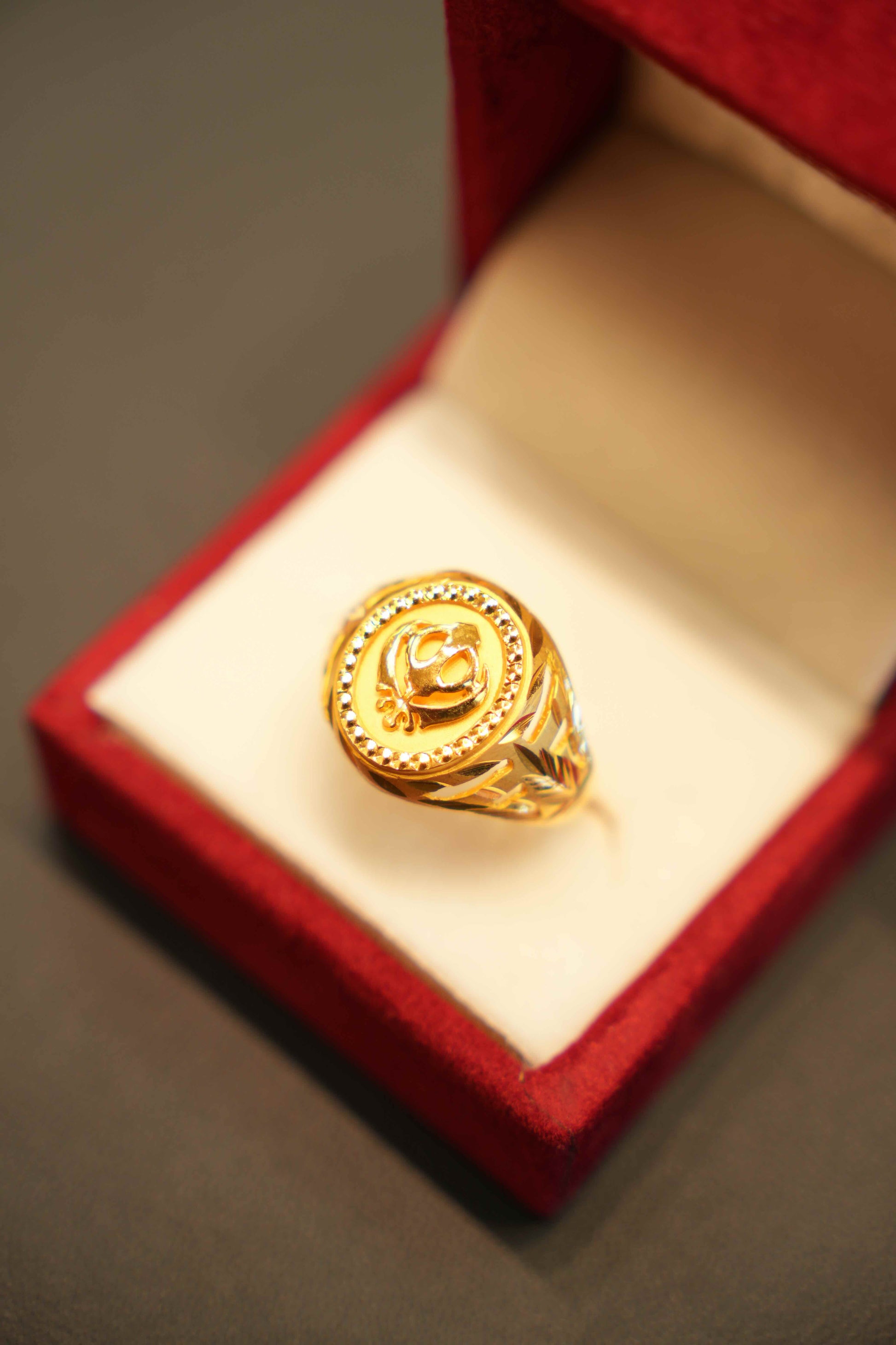 22K Gold Designer Men's Ring
