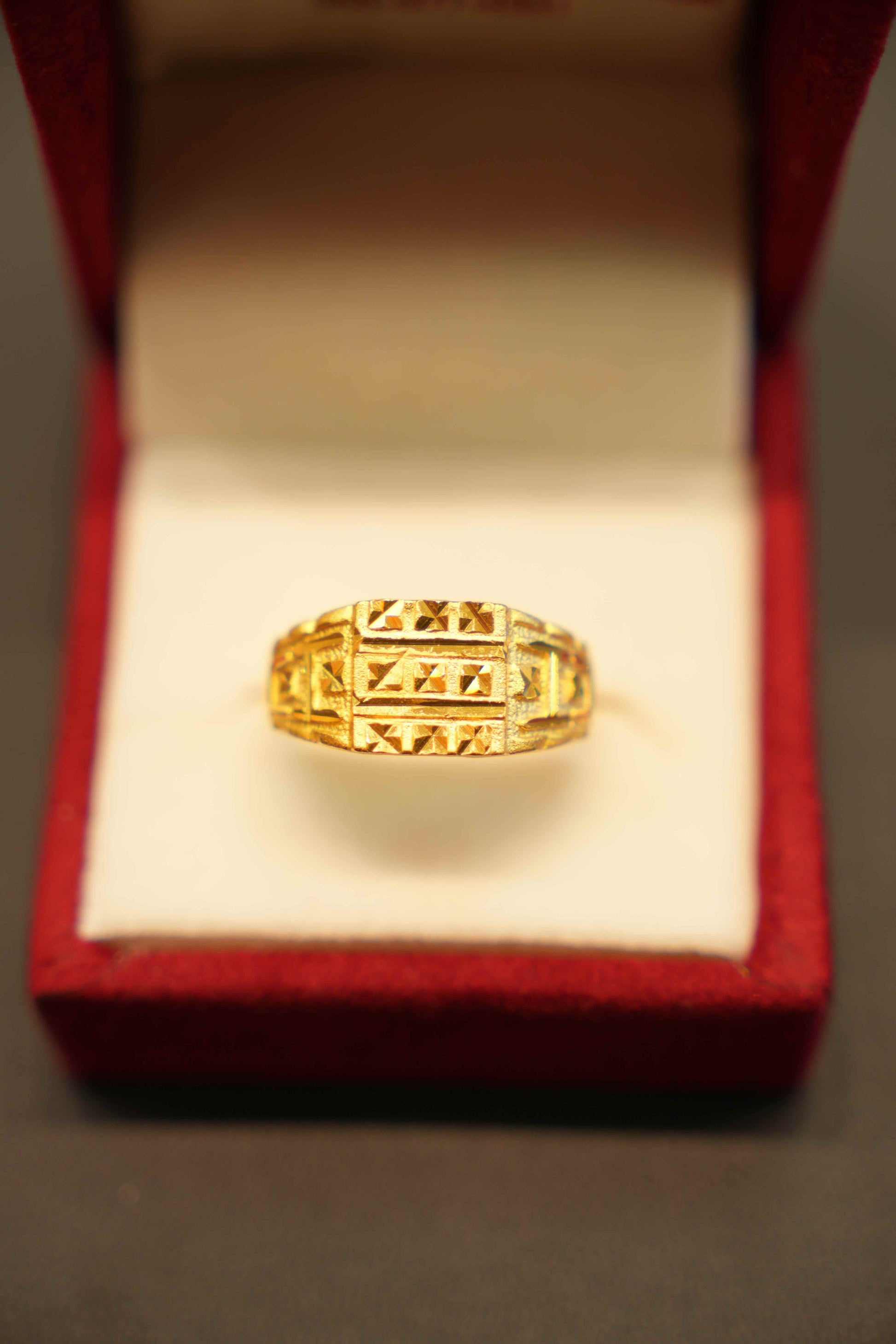 22K Gold Designer Men's Ring