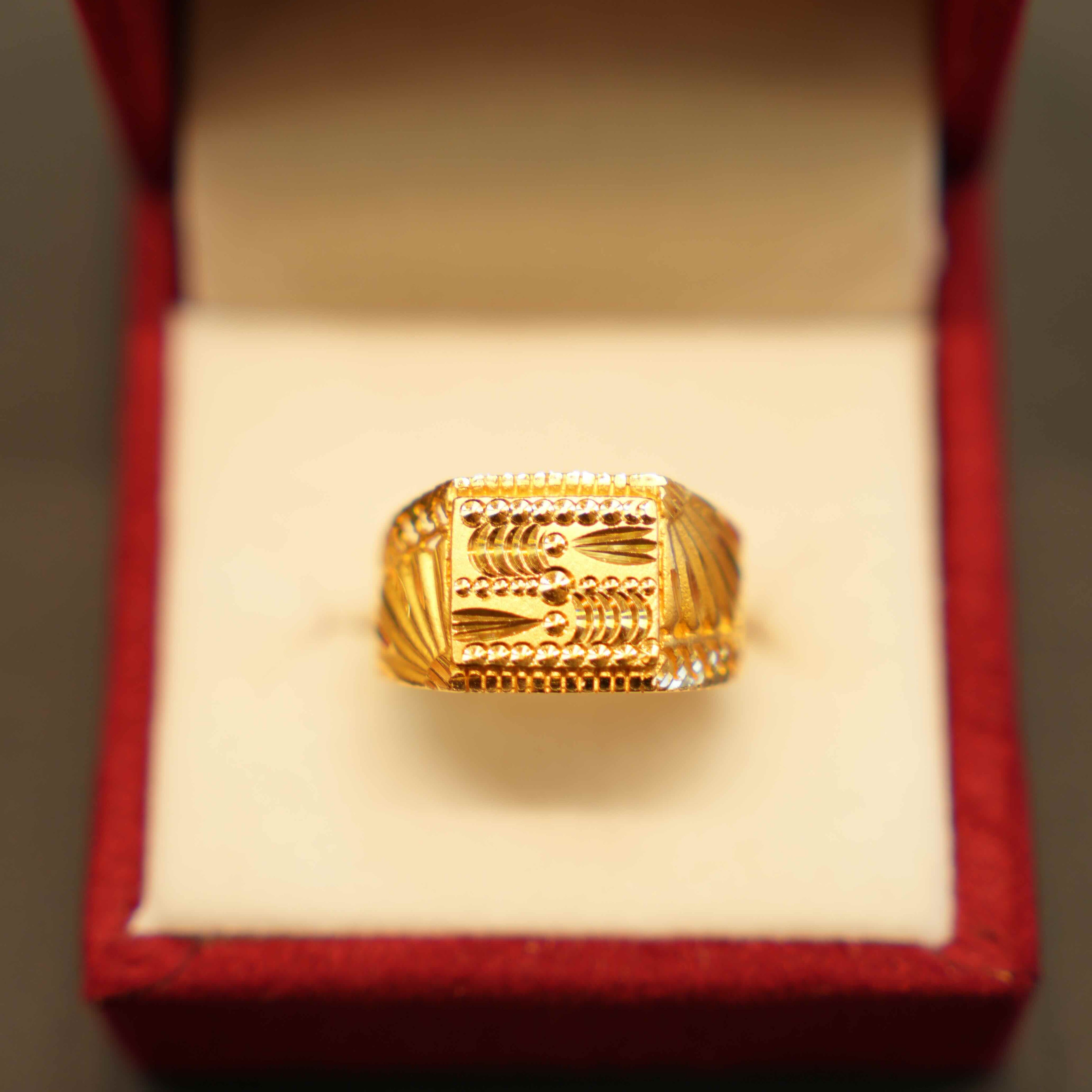 22K Gold Designer Men's Ring