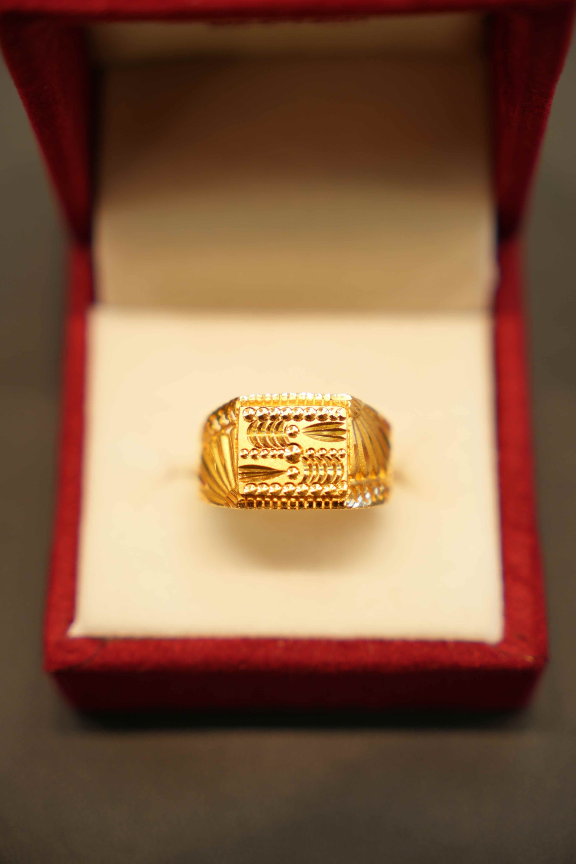 22K Gold Designer Men's Ring