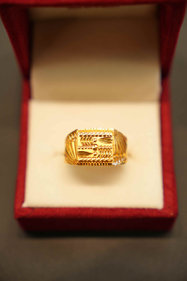 22K Gold Designer Men's Ring