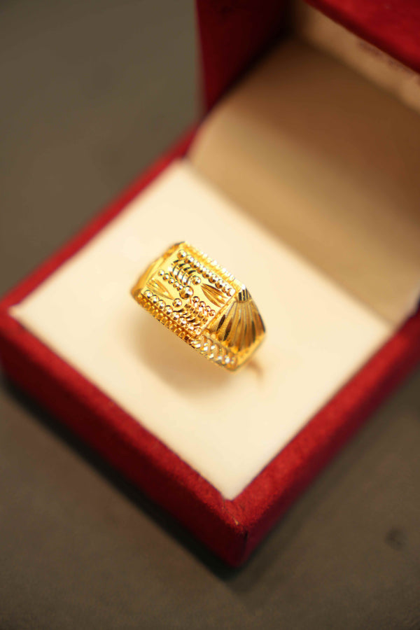 22K Gold Designer Men's Ring