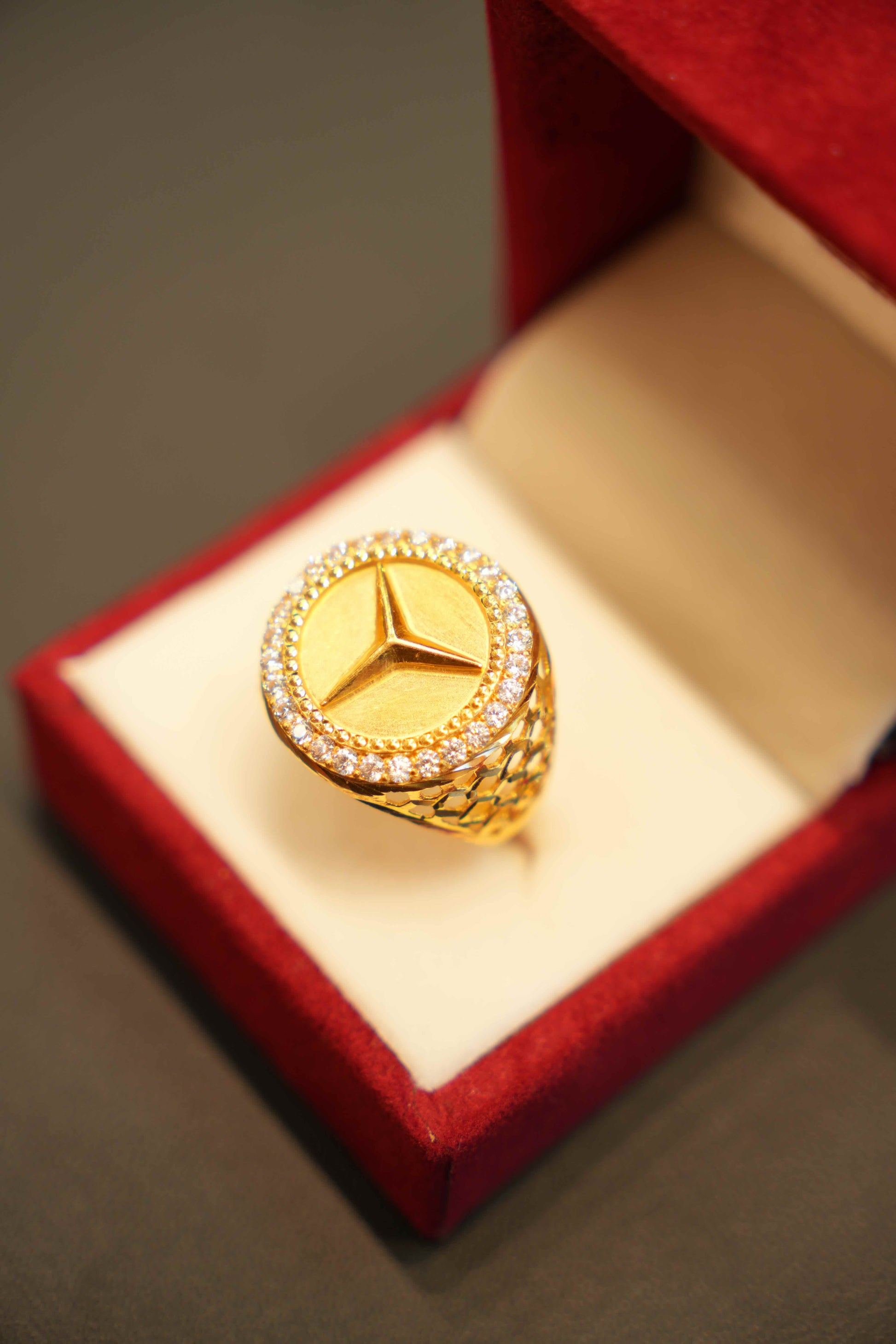 22K Gold Designer Men's Ring