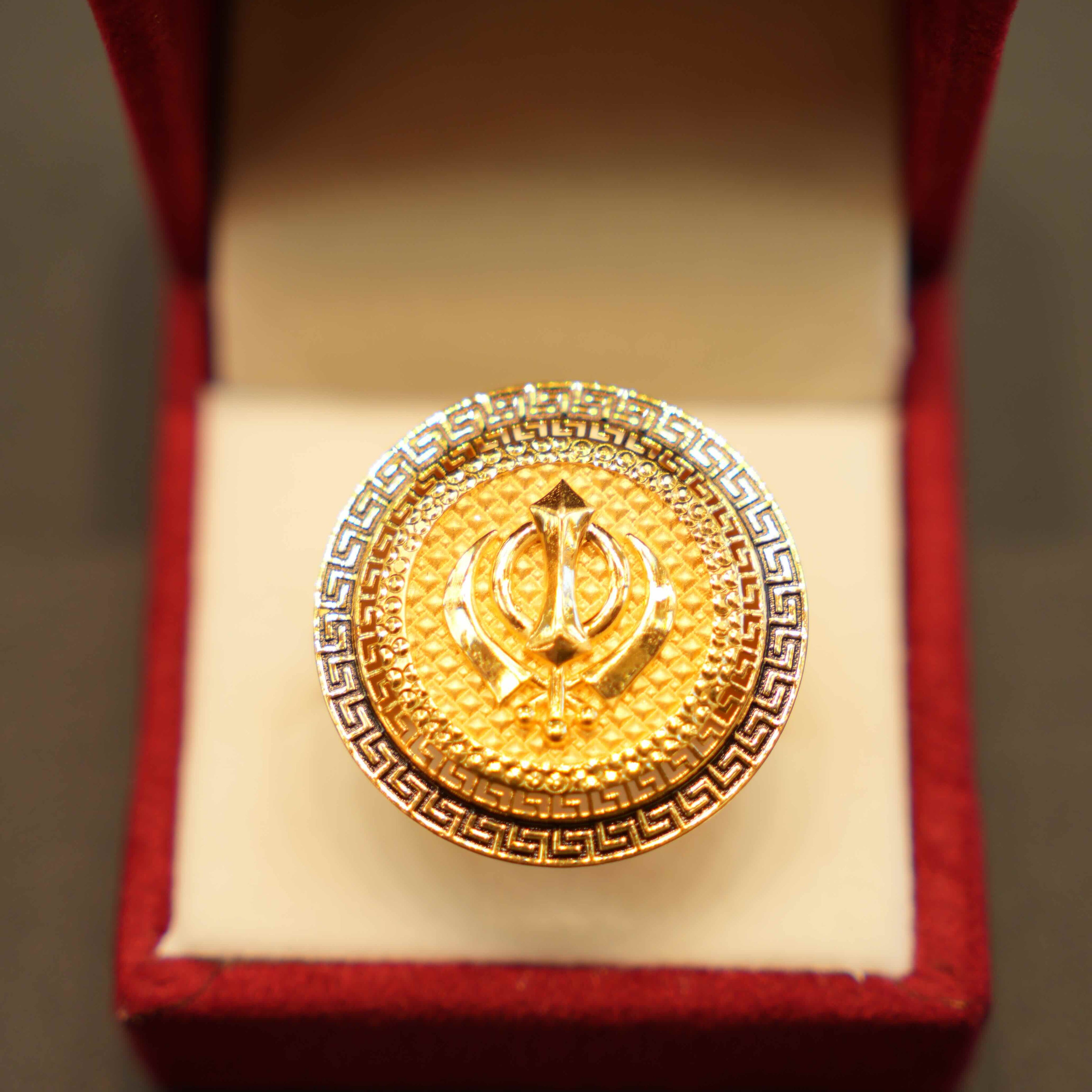 22K Gold Designer Men's Ring