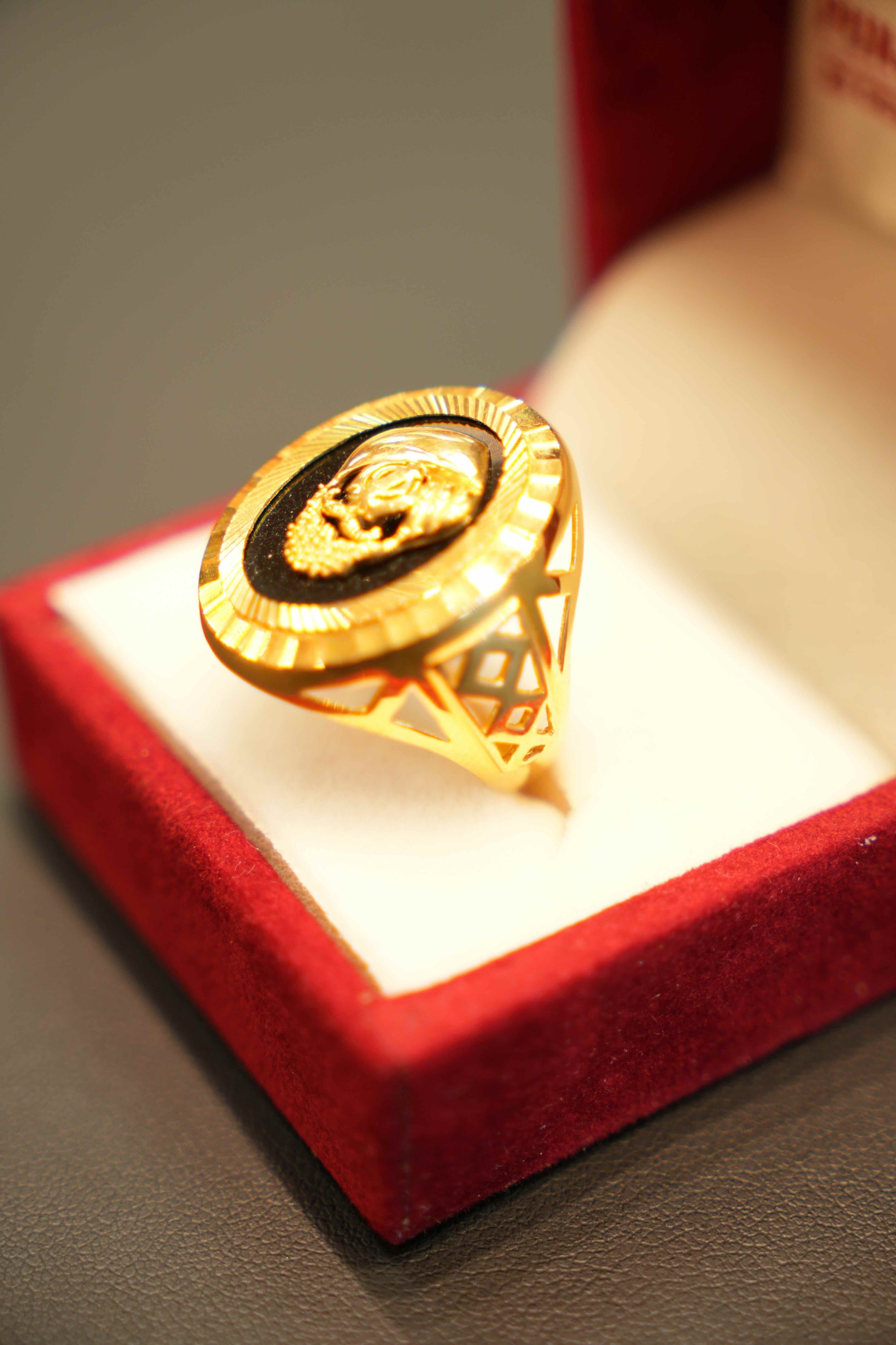 22K Gold Designer Men's Ring