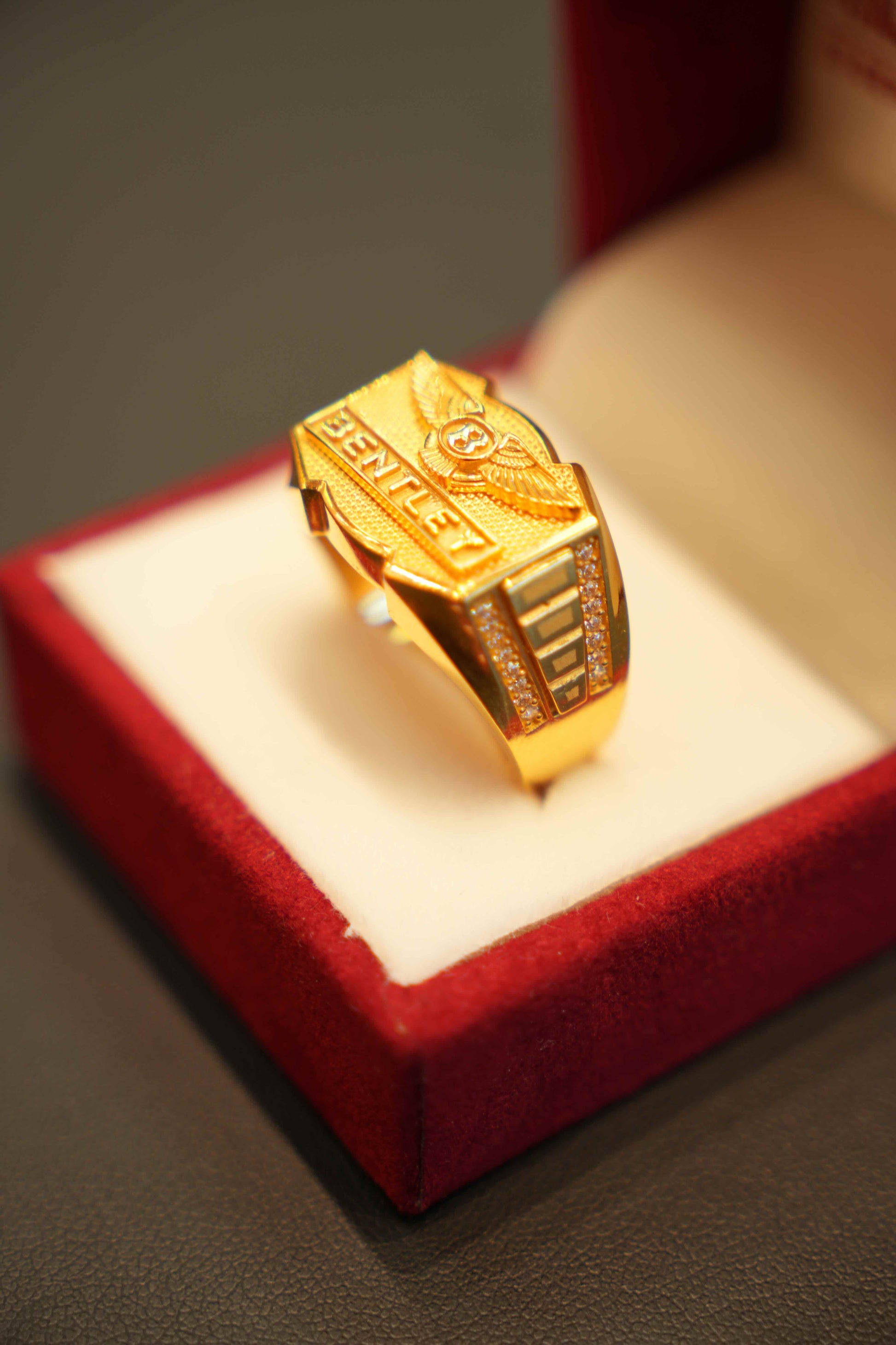 22K Gold Designer Men's Ring