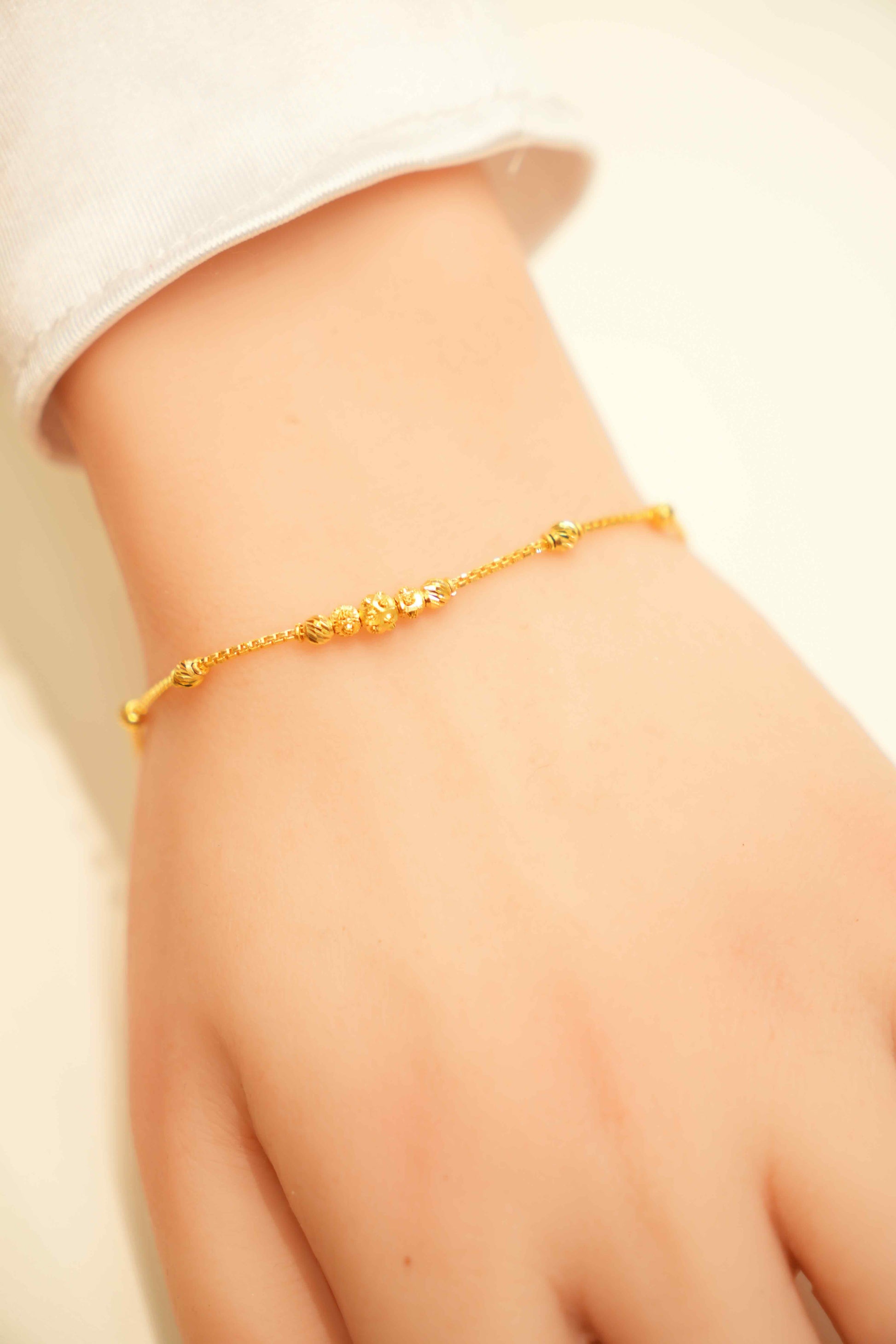 22K Gold Ladies Beaded Bracelet
