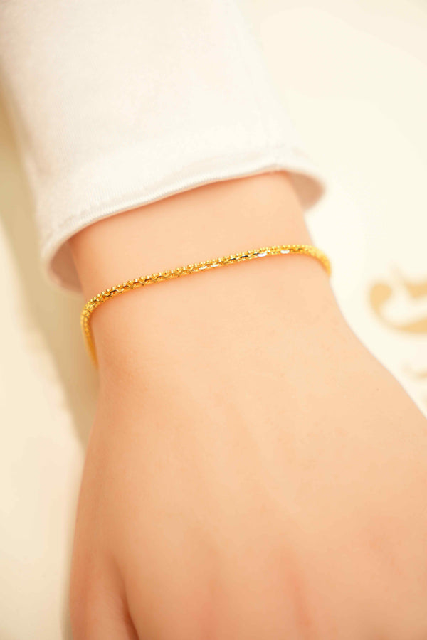 22K Gold Ladies Designer Bracelet