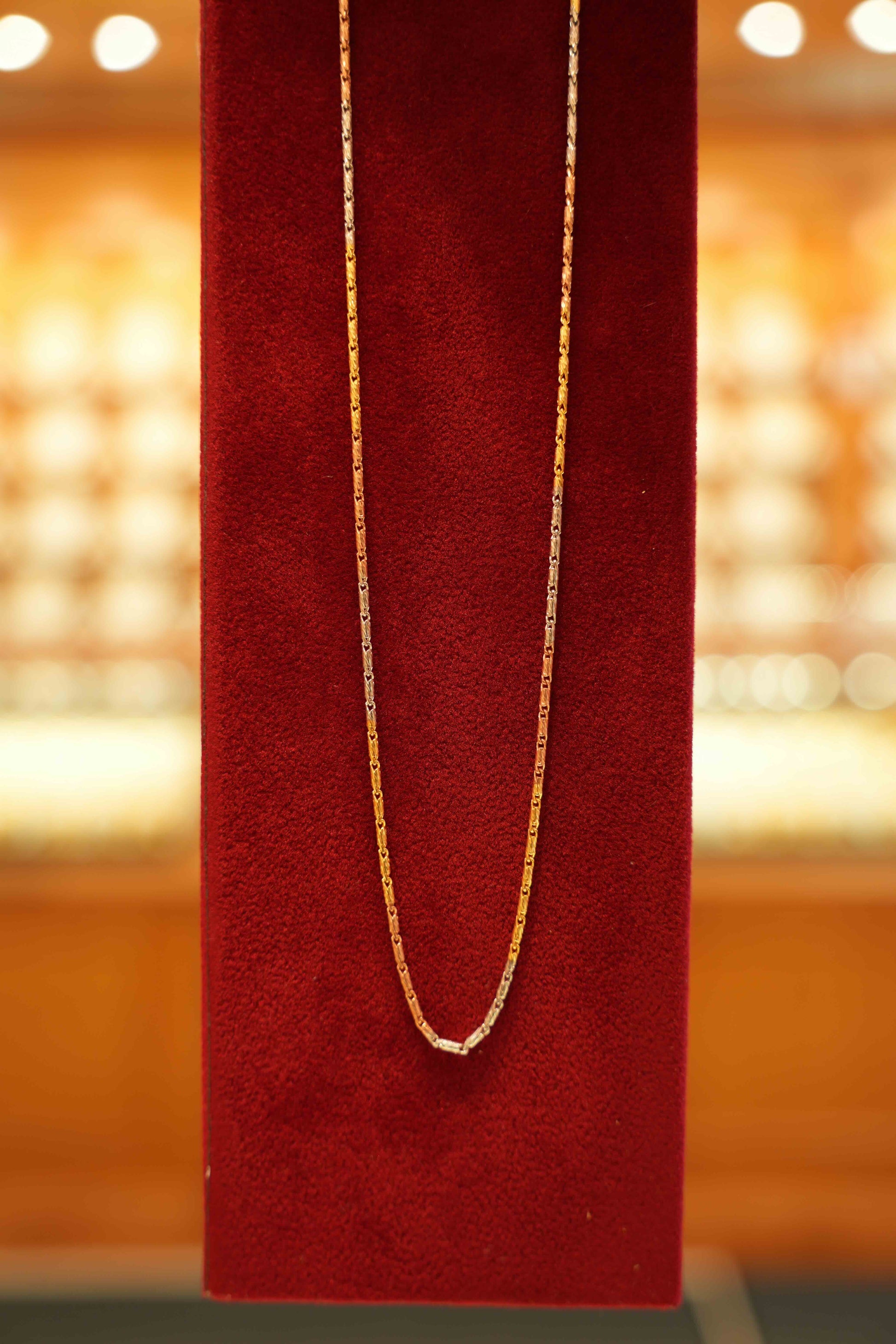 22K Gold Designer Three-Tone Chain (18 Inches)