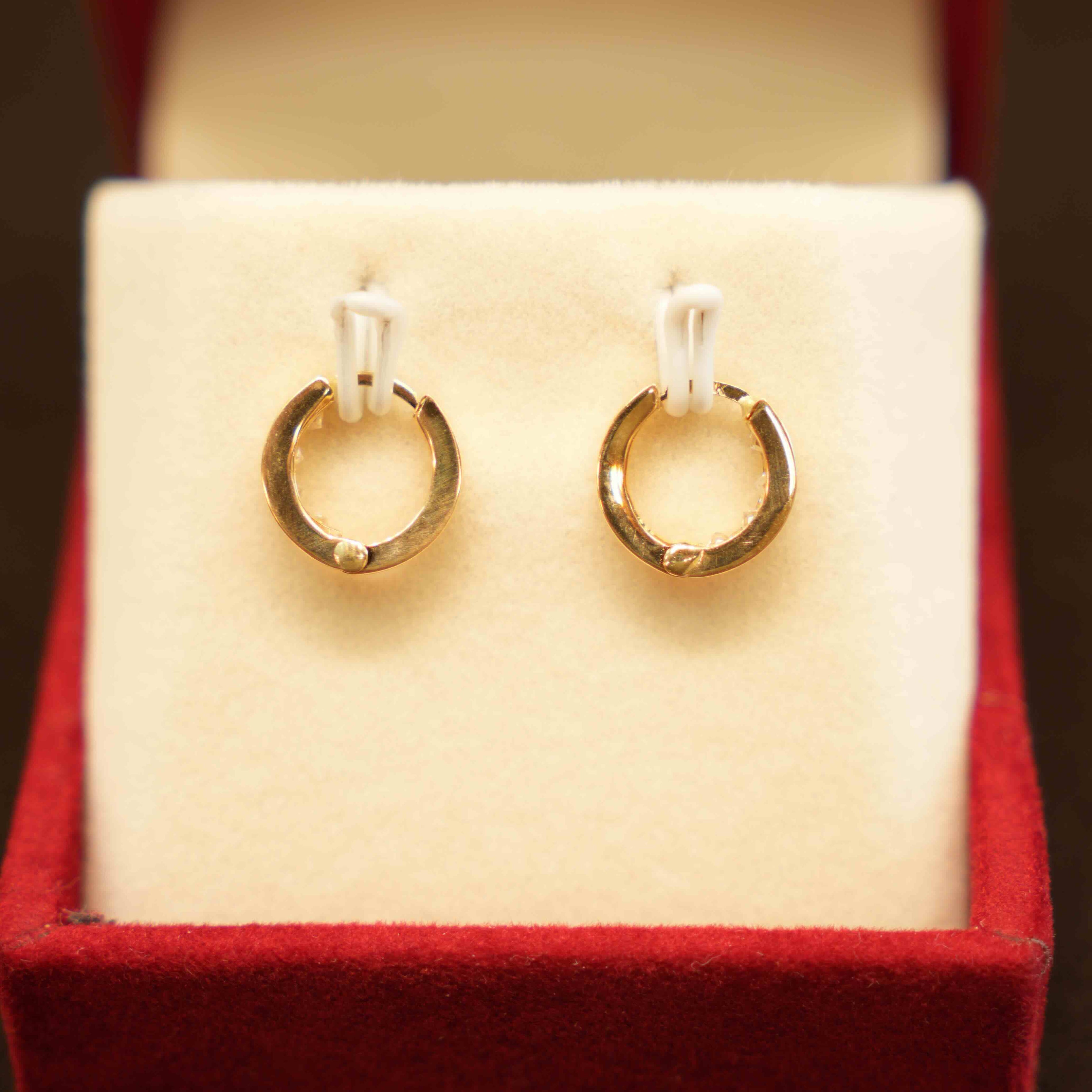 18K Gold Designer Hoop Earrings