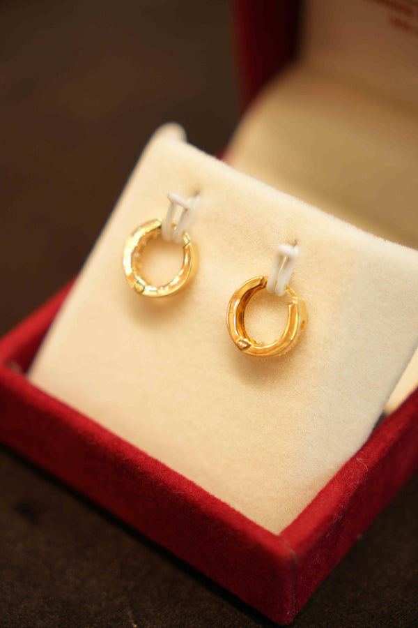 18K Gold Designer Hoop Earrings