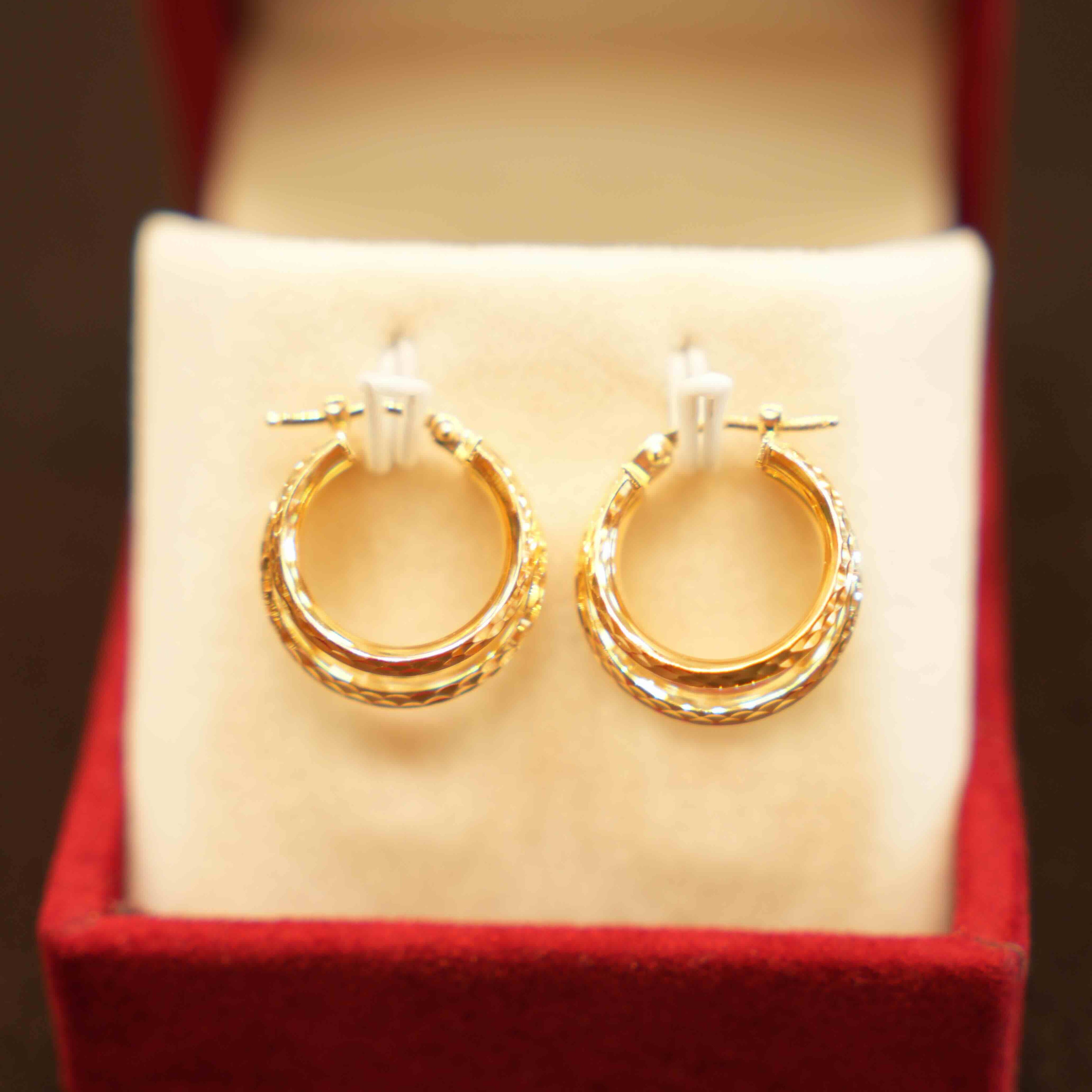18K Gold Designer Hoop Earrings