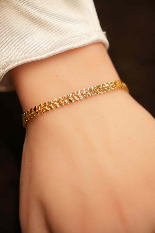 18K Gold Flat Designer Bracelet