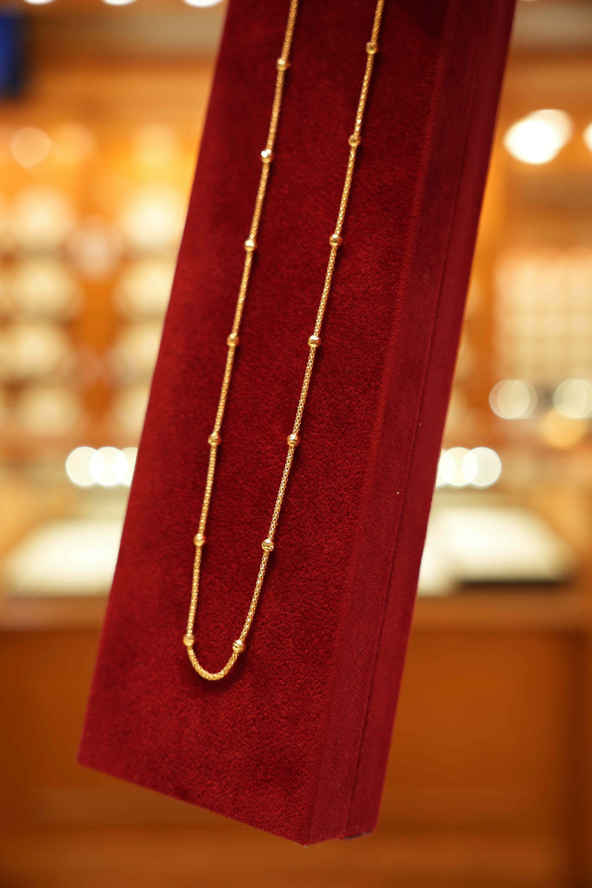 18K Gold Designer Chain (18 Inches)