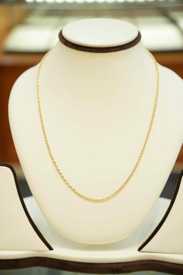 18K Gold Designer Chain (18 Inches)