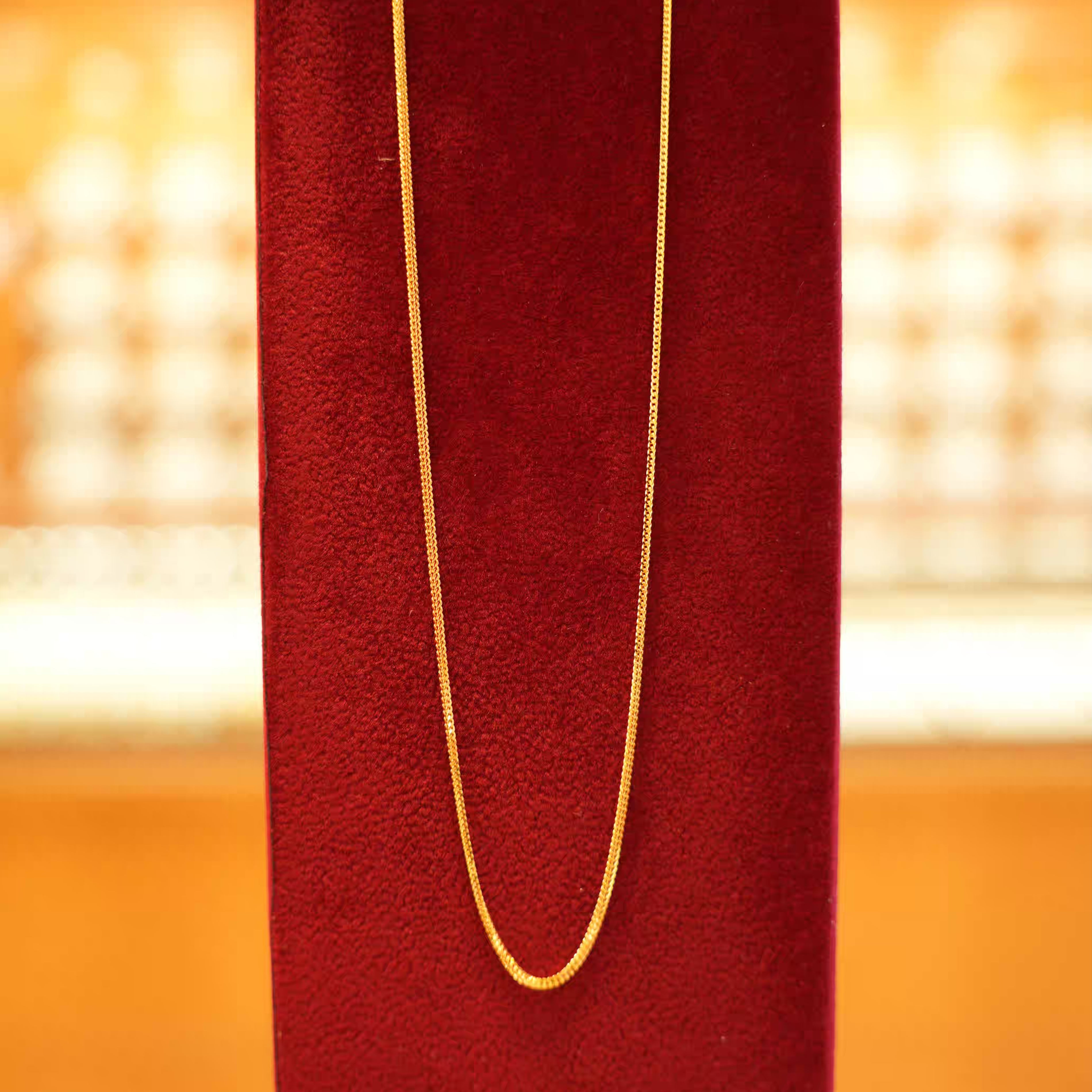 22K Gold Designer Lightweight Chain (18 Inches)