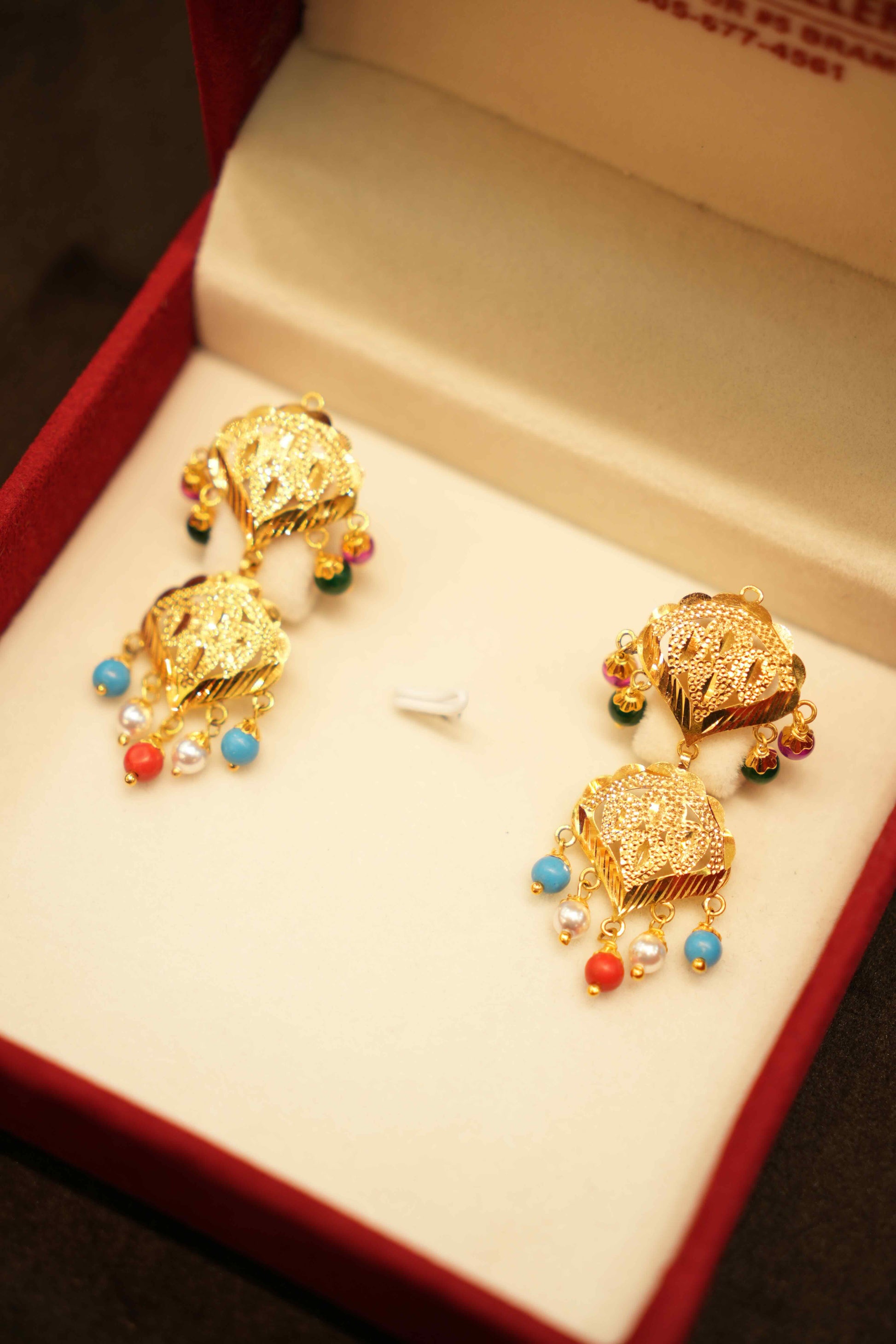 22K Gold Ladies Dangling Earrings